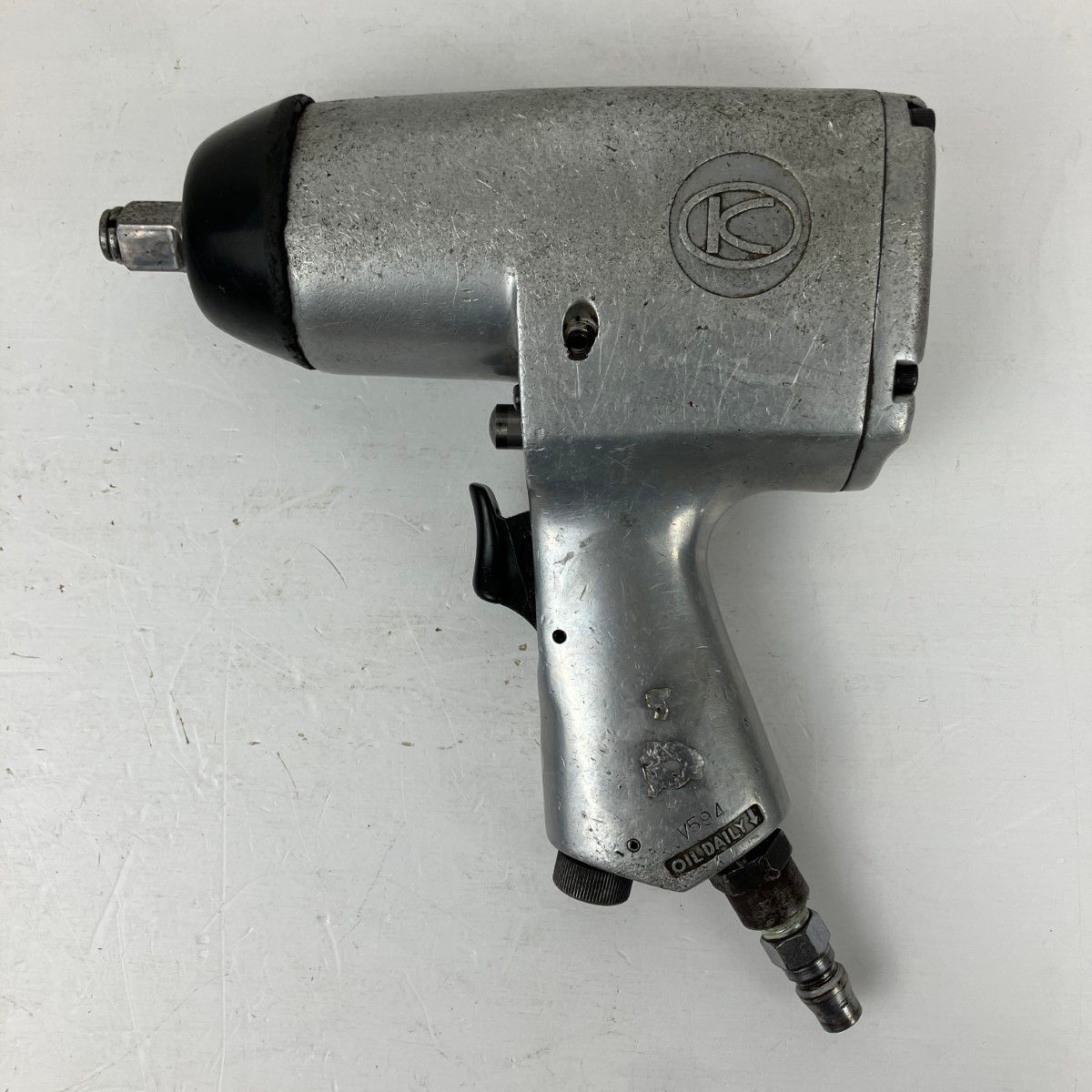 ЗЗ空研工業 12.7mm 常圧 エアインパクトレンチ KW-14MP シルバー