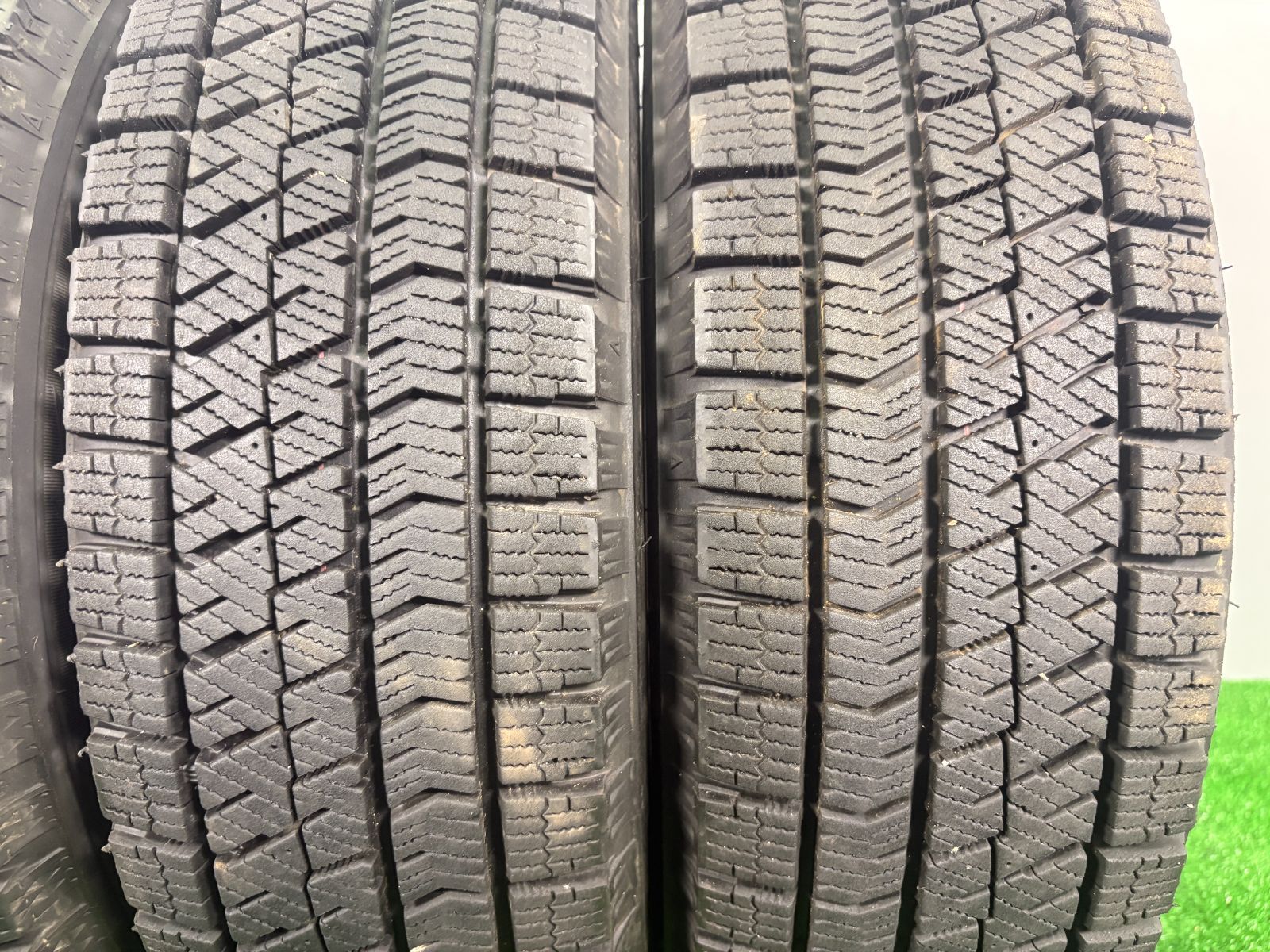 送料無料 155|65R13