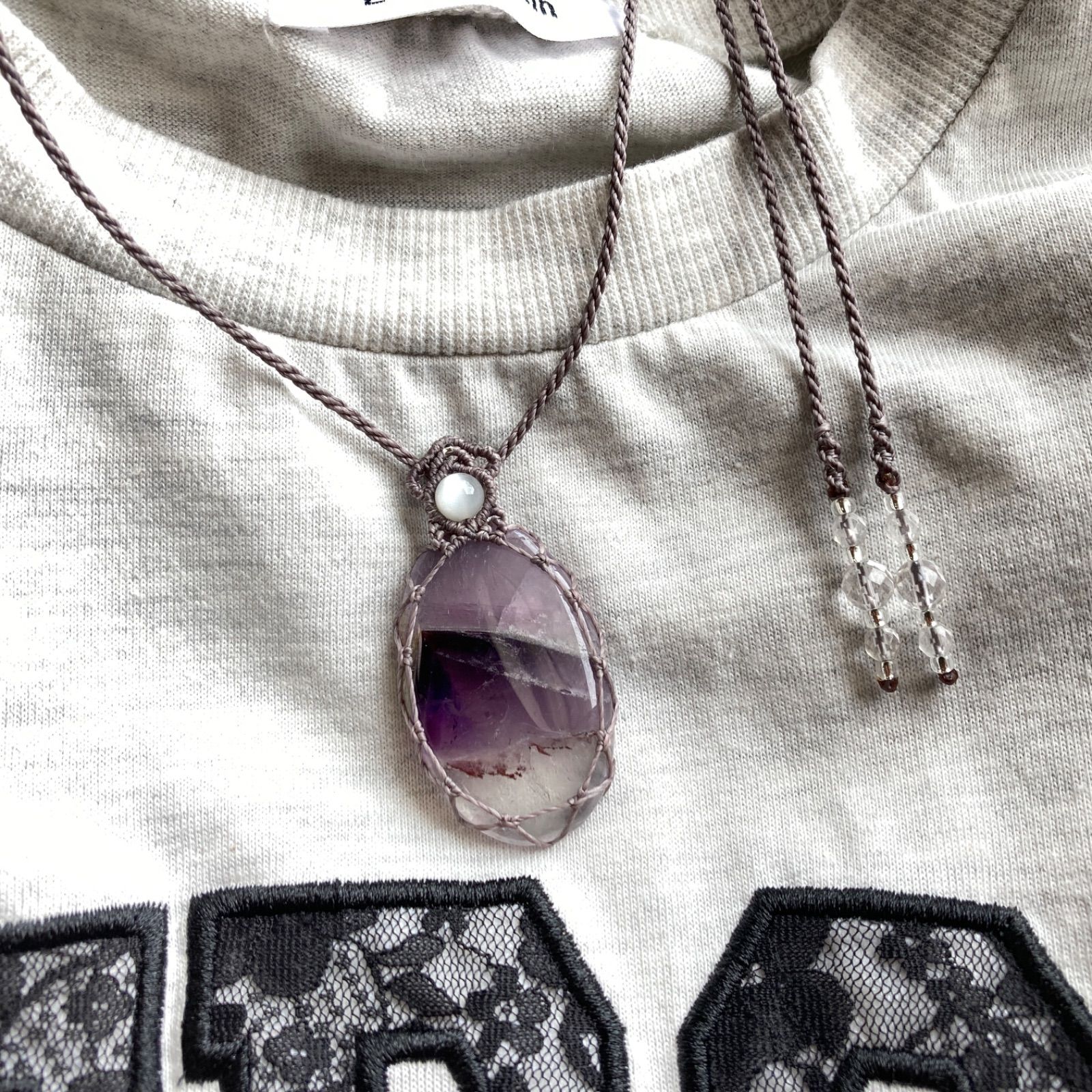 シェブロンアメジスト マクラメ編みネックレス 金属アレルギー対応 2月