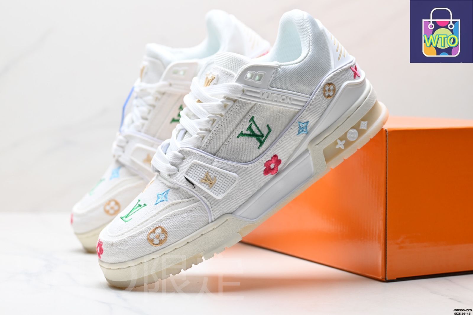 新品のLVルイ・ヴィトン Louis Vuitton Trainer スニーカー ロー