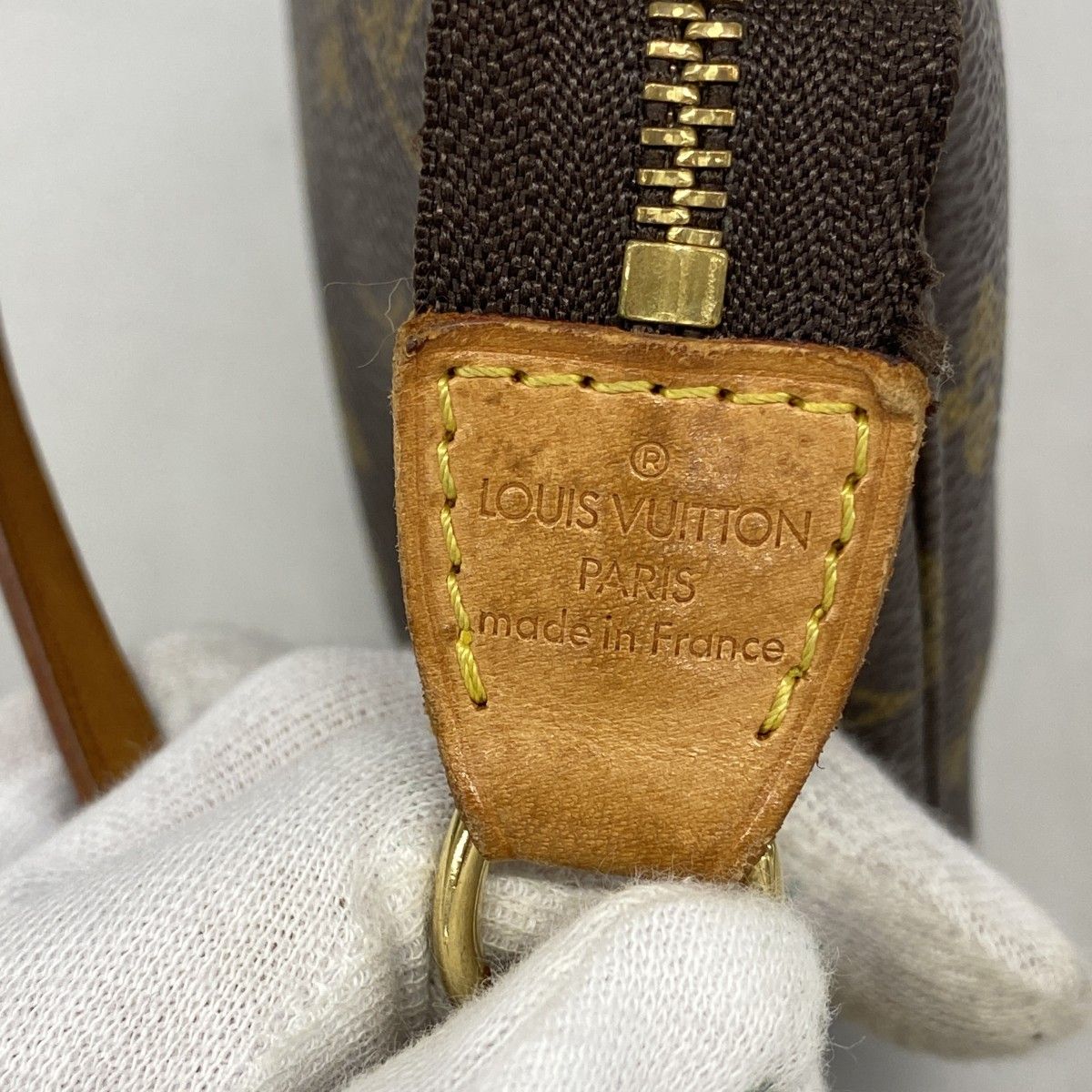 超美品　ルイヴィトン　モノグラム　バケットGM付属ポーチ　アクセサリーポーチ LOUIS VUITTON ルイヴィトン ポーチ(取っ手付き) ポシェット
