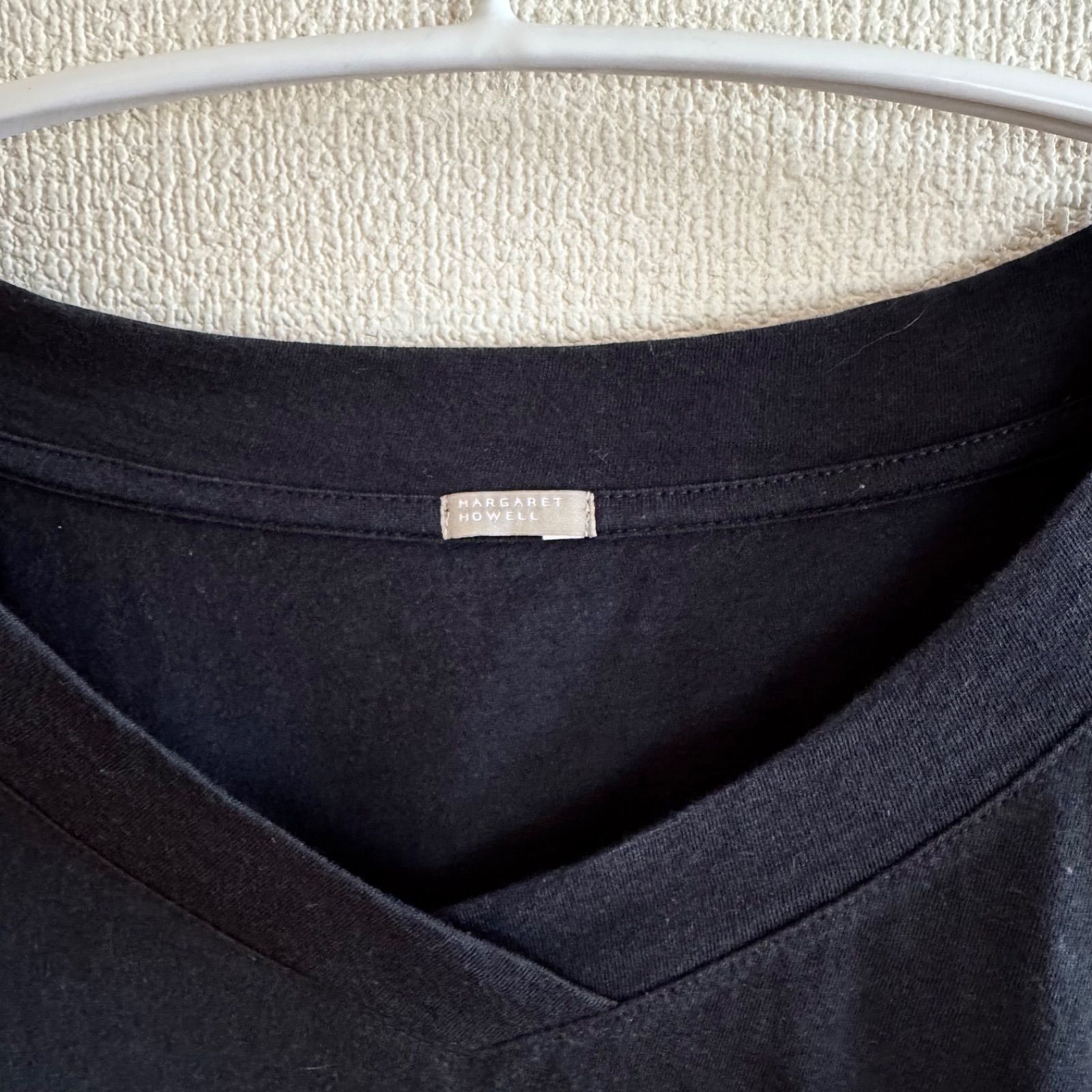 Margaret Howell マーガレットハウエル VネックコットンTシャツ