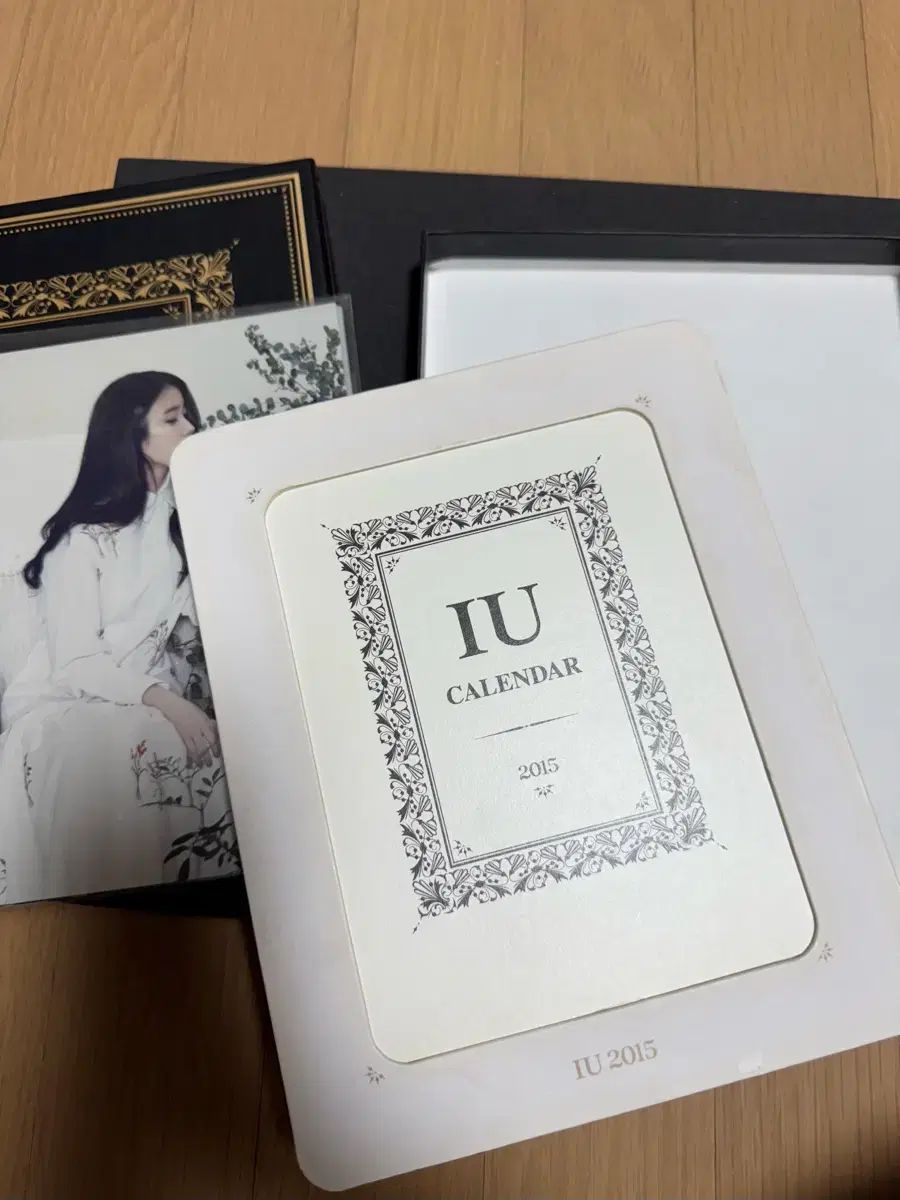 IU アイユ 2015 シーズングリーティング シーグリ フォトカレンダー アイユー アイユ 2015 シーズングリーティング シーグリ フォトカレンダー