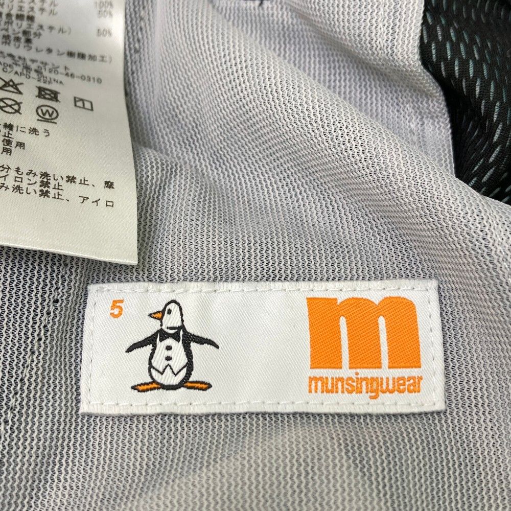 サイズ：5 MUNSING WEAR マンシングウェア ; ショートパンツ 切替 ロゴ柄 ブルー系 [240101431152] ゴルフウェア レディース ストスト サイズ：5 MUNSING WEAR マンシングウェア ; ショートパンツ