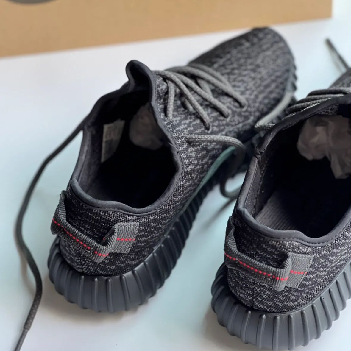 新品未使用 BB5350-2023 男女兼用 adidas YEEZY Boost 350 