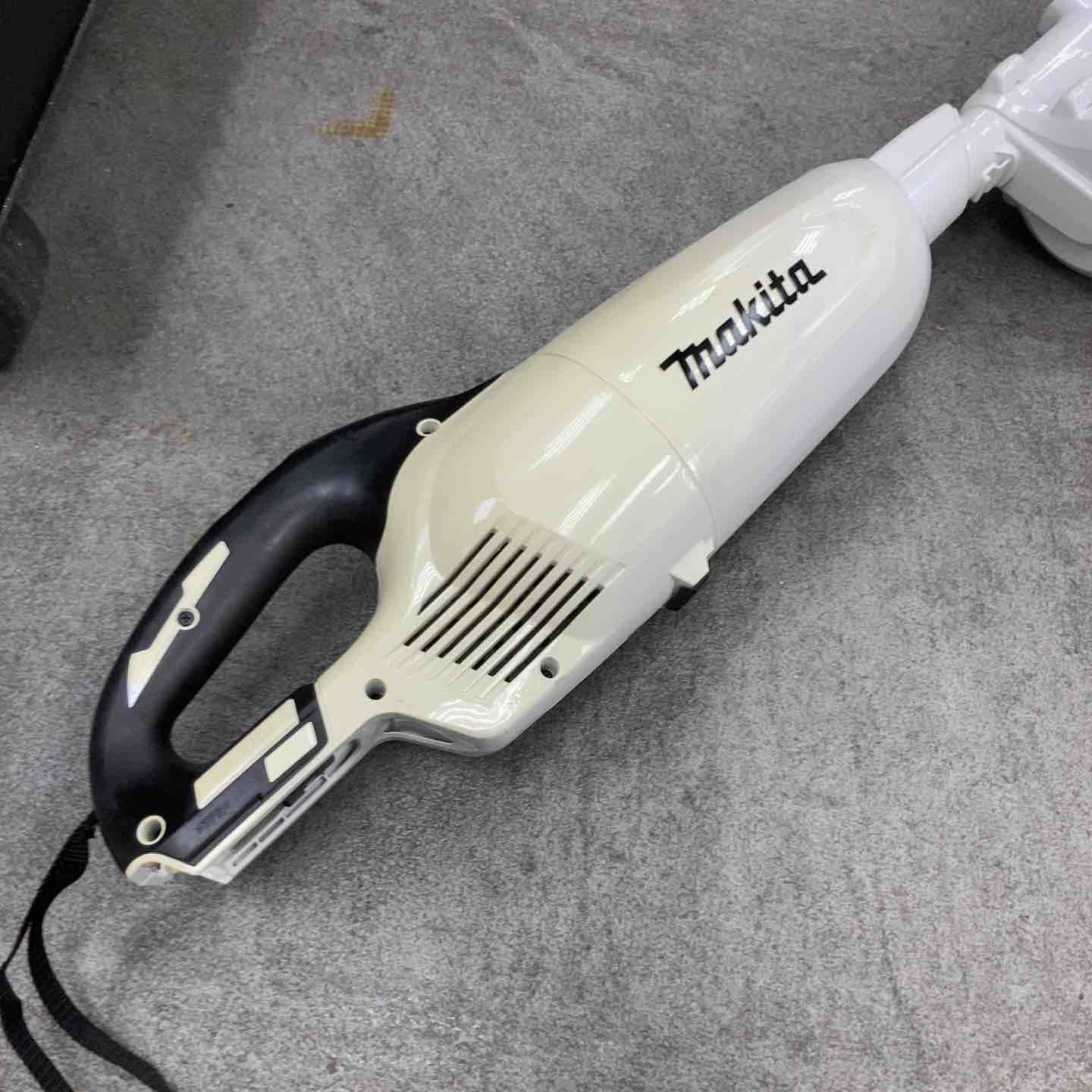 購入 ☆マキタ(makita) コードレスクリーナー CL281FDZW【川崎店