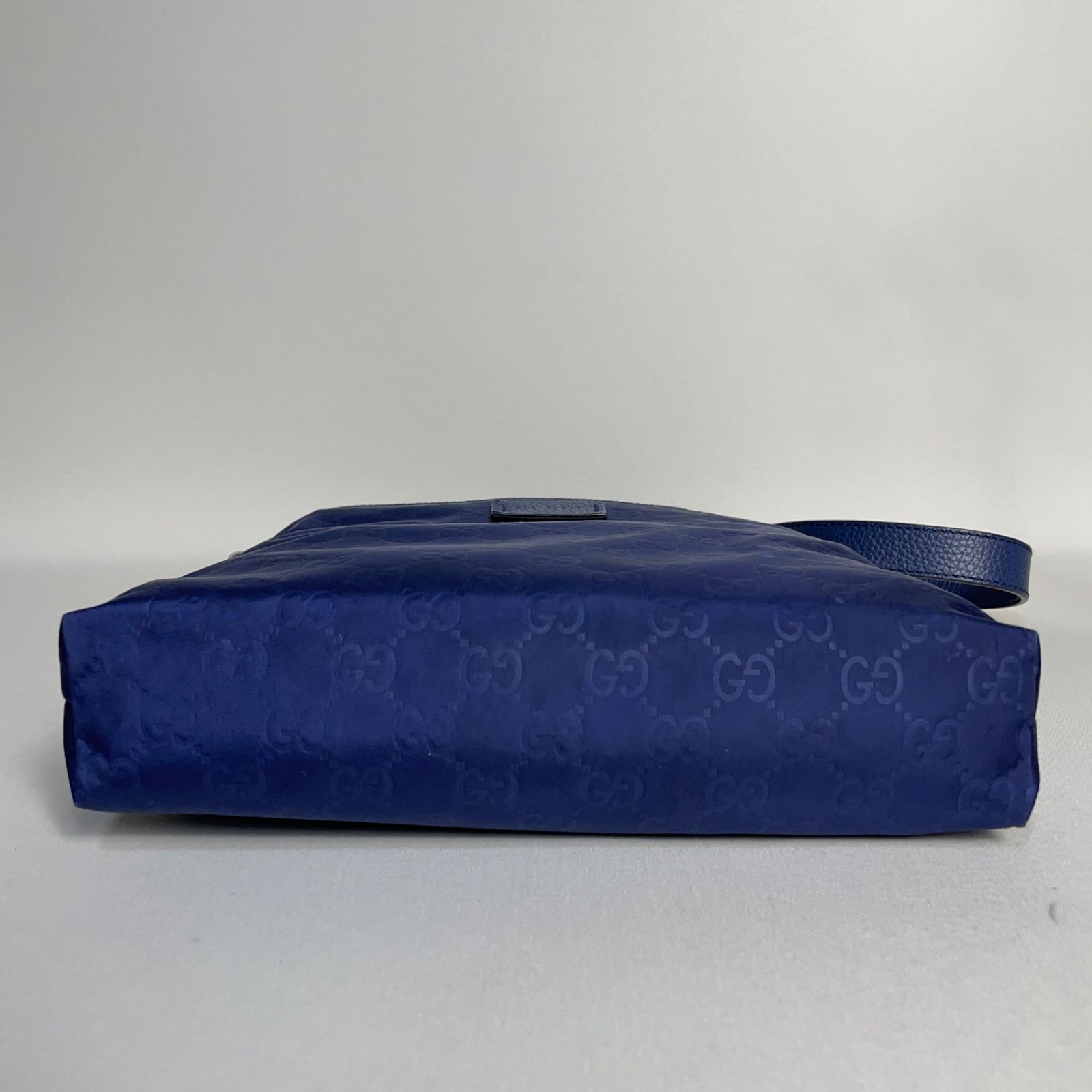 2503-63｜美品｜グッチ GGナイロン ショルダーバッグ ブルー 2503-63｜美品｜グッチ GGナイロン ショルダーバッグ ブルー