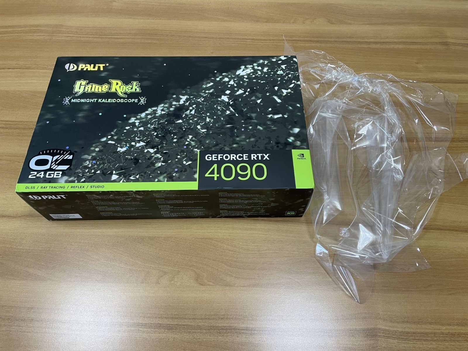 - 正規代理店品 GALAX RTX4090 GameRock 24GB 完全