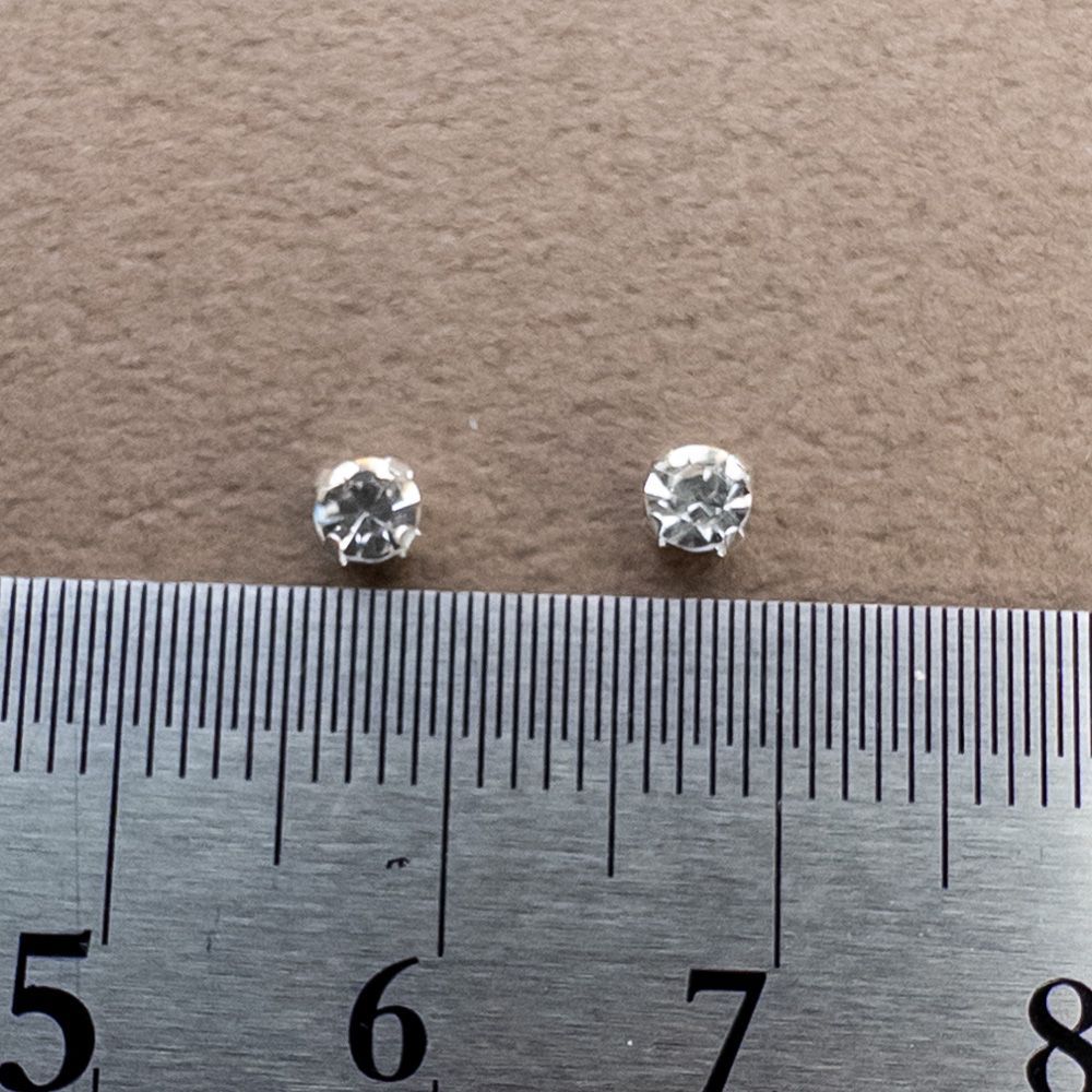 4g 120個前後＊ ガラス ラインストーン 台座付 ビジュー 3x2.5mm