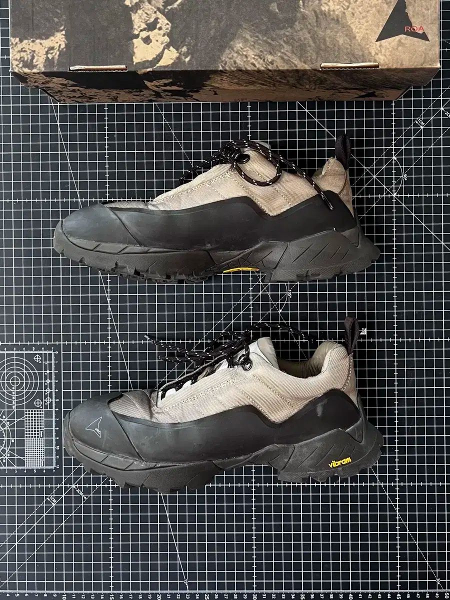 ROA カタリーナ サンドブラウン 42