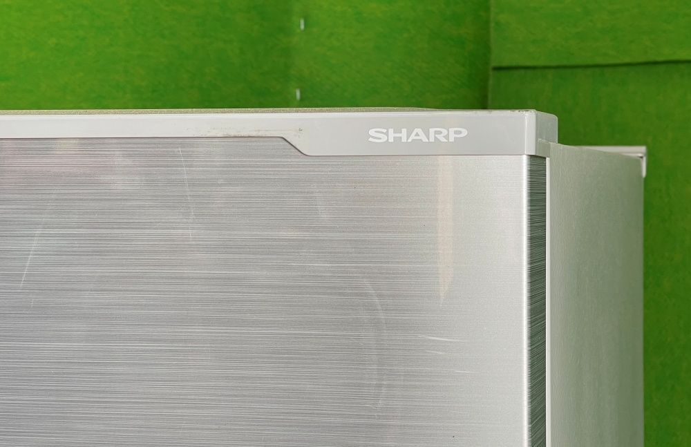らくらく家財便) 引き取りOK！ シャープ 冷凍冷蔵庫 SJ-D23B-S (225L