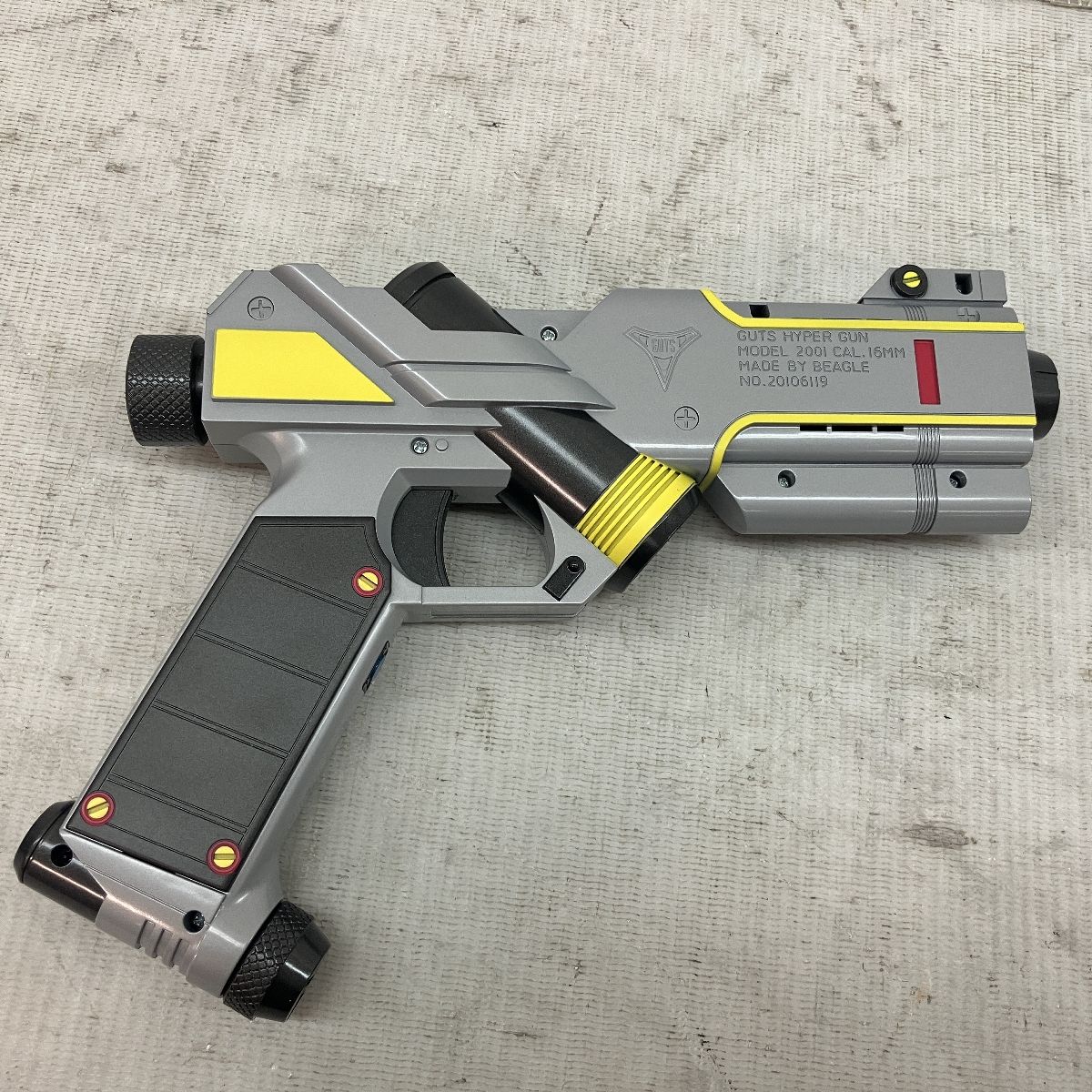 ウルトラマンティガGUTS-HYPER-GUN ハイパー プレミアムバンダイ限定