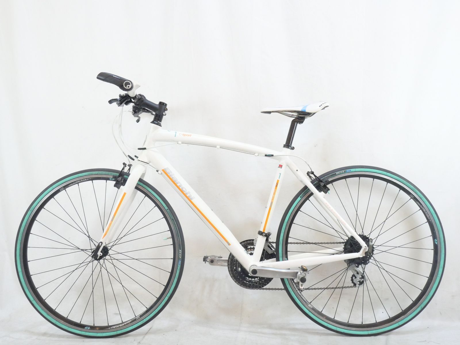 BIANCHI ビアンキ C-SPORT1 2016年モデル クロスバイク バイチャリ浦和ベース