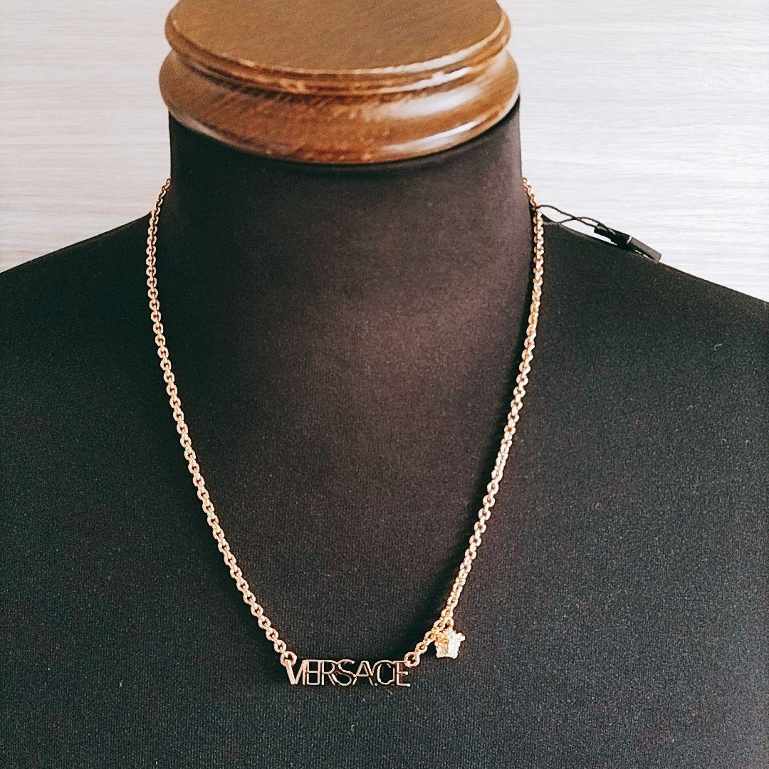 新品未使用】VERSACE ロゴ ネックレス メデゥーサ ヴェルサーチェ 