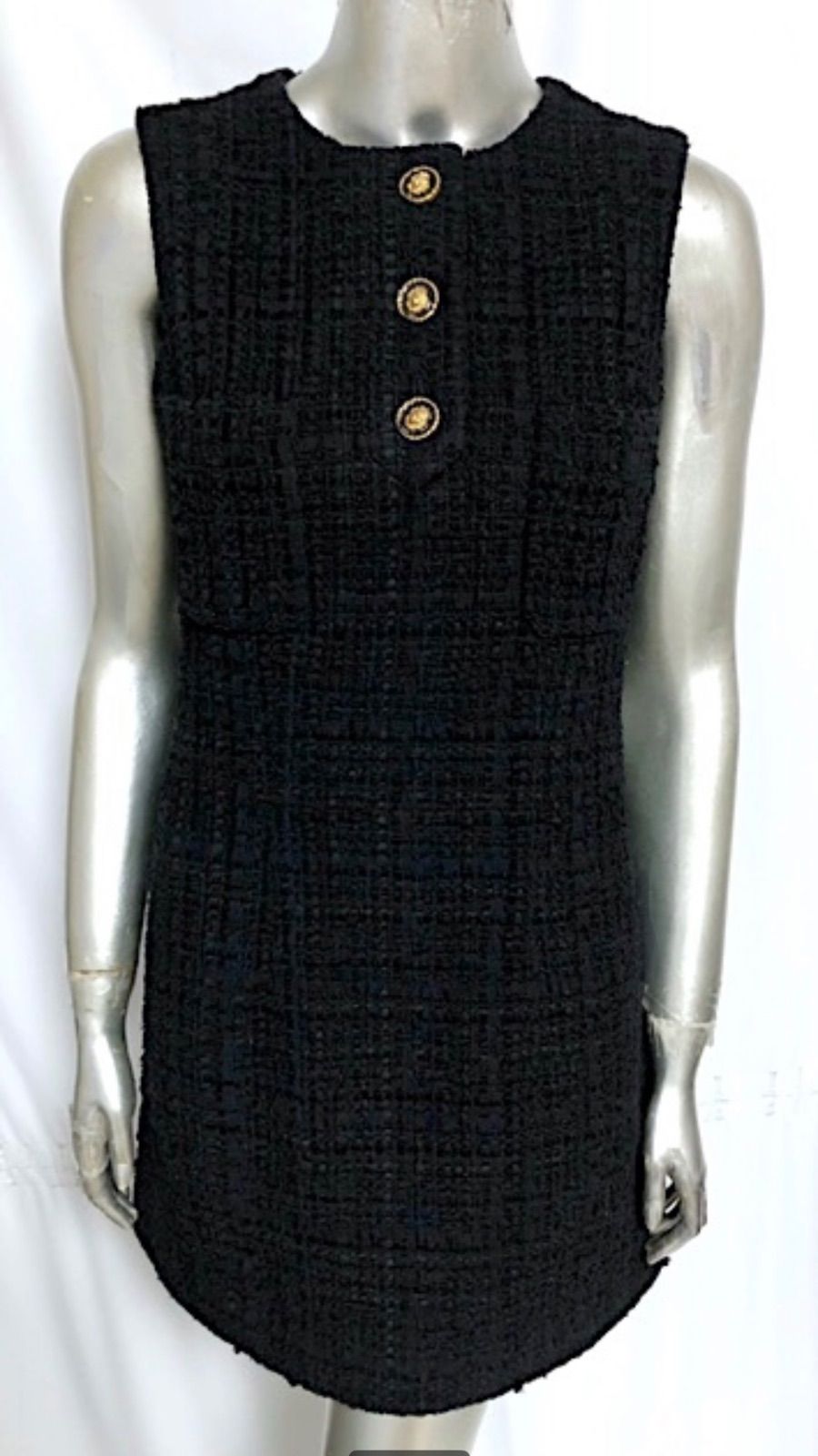 品 CHANEL シャネル P71094 V62492 ツイードドレス ノースリーブ ワンピース ココマーク ボタン 36 S-M 黒 2A48