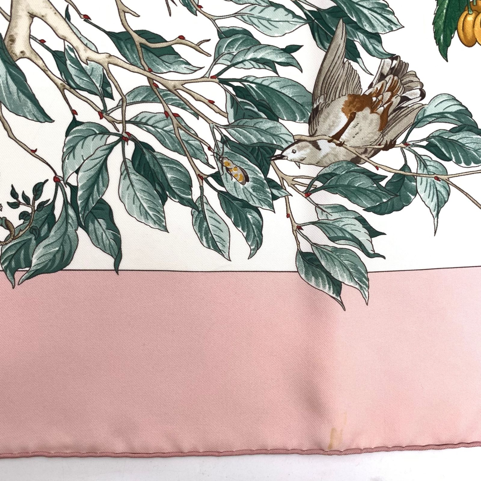 未使用品 HERMES エルメス カレ90 AU COEUR DES BOIS 森の中で