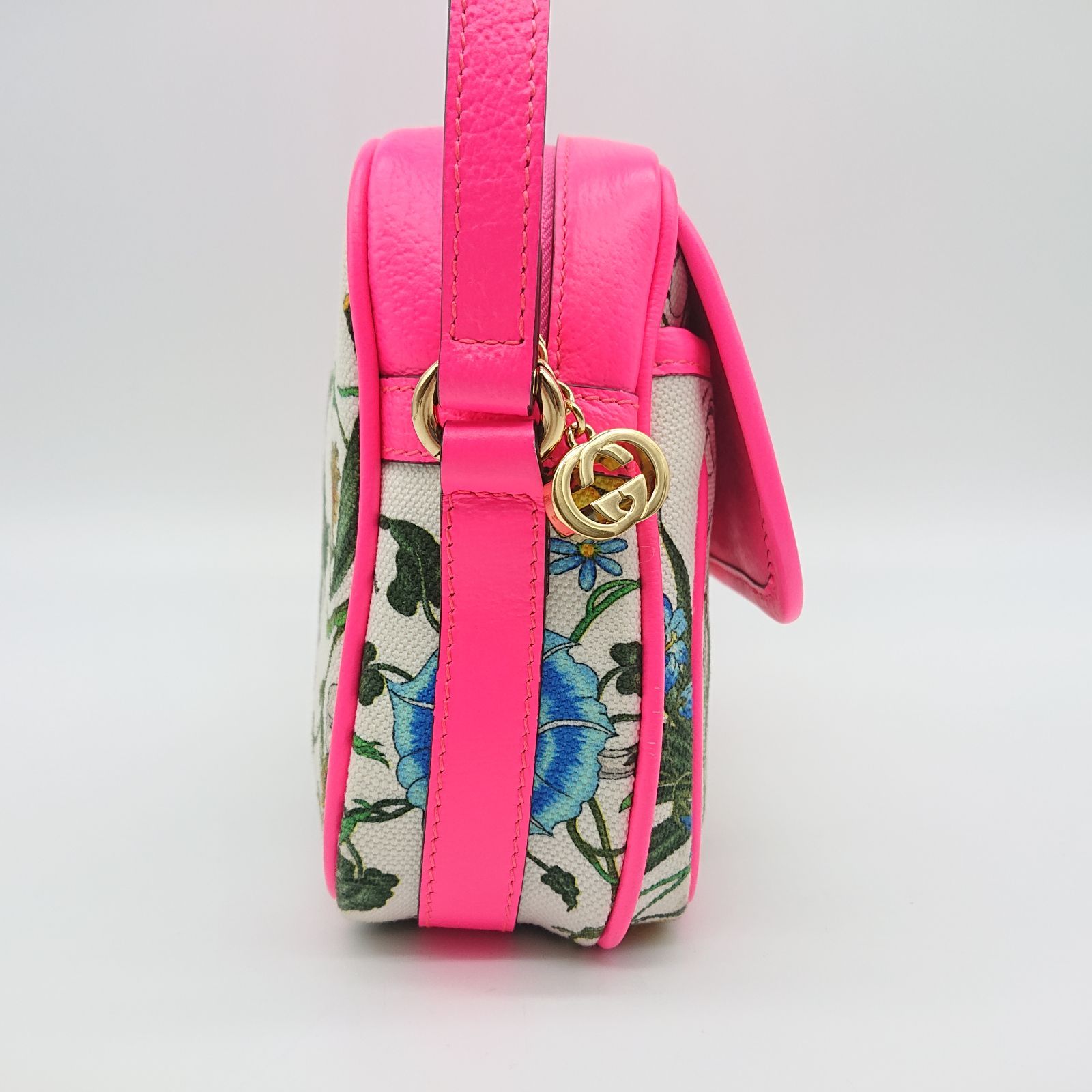 GUCCI 花柄ショルダーバッグ 中型 81nX+j5TOwL._AC_SY300_QL30_.jpg