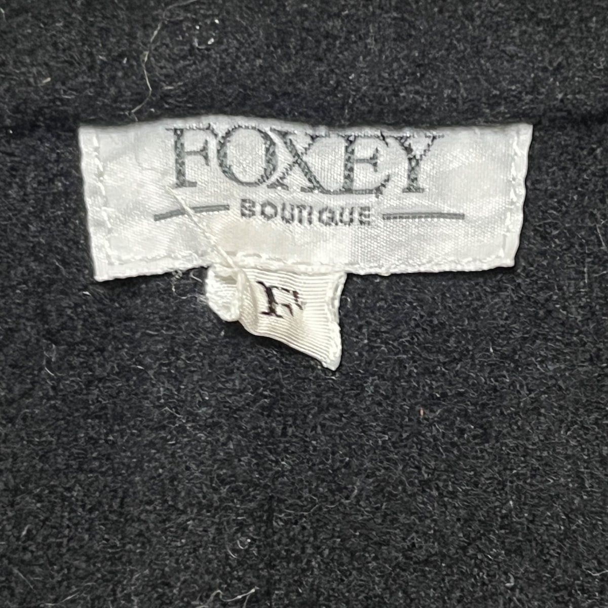 FOXEY(フォクシー) コート サイズF レディース - 黒×ダークブラウン 長袖/ファー/カシミヤ/ショート丈/冬