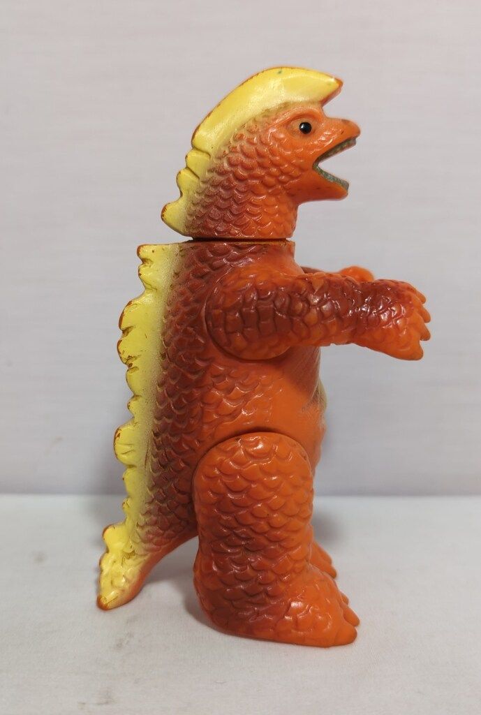  ブルマァク ミドルサイズ ゴーストロン ウルトラマン キャラクター玩具