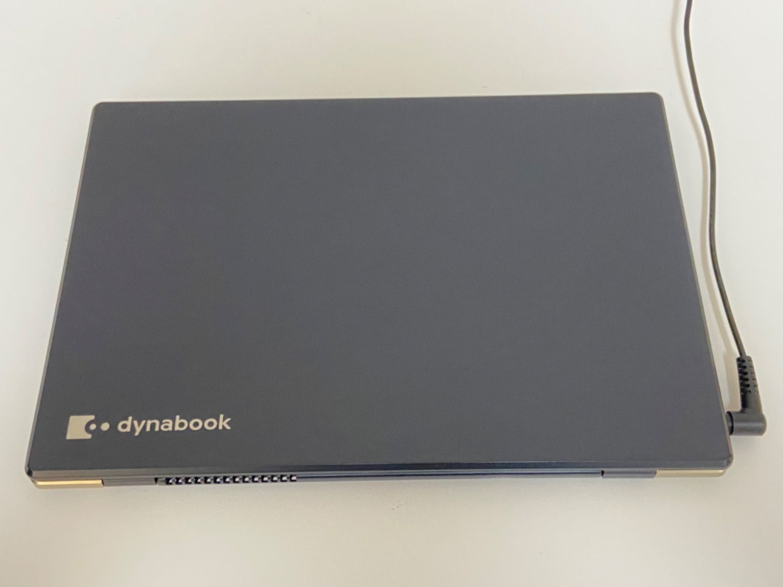 新品SSD搭載✨Windows11 メモリ8 東芝スタイリッシュノートパソコン 第8世代Core i5搭載 東芝 dynabook Windows11 SSD 13.3インチ