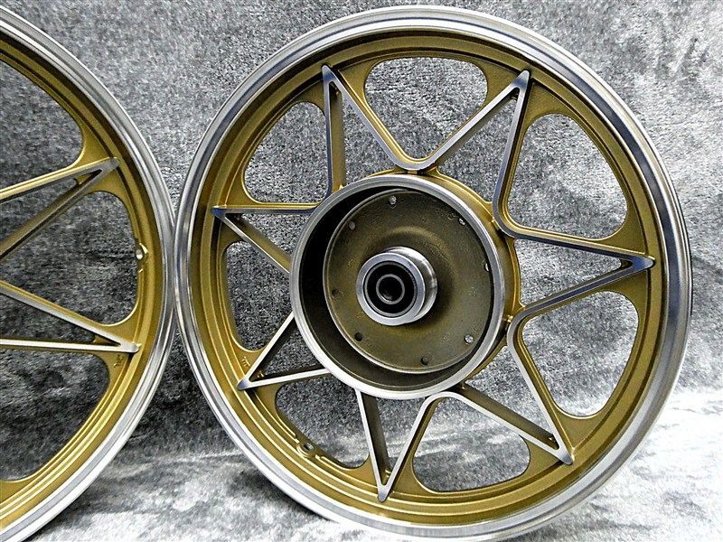 車検対応 前19インチ