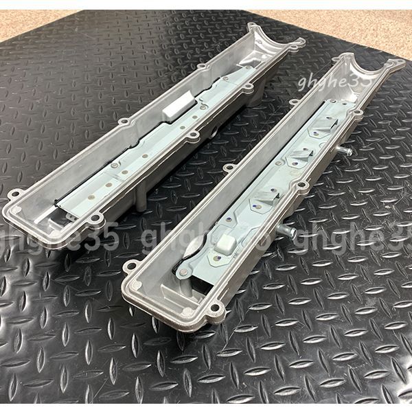 2JZ エンジンヘッドカバー　スープラ　アリスト　新品 エンジンカバー 新しい本物のOEMトヨタスープラ /アリスト2JZ