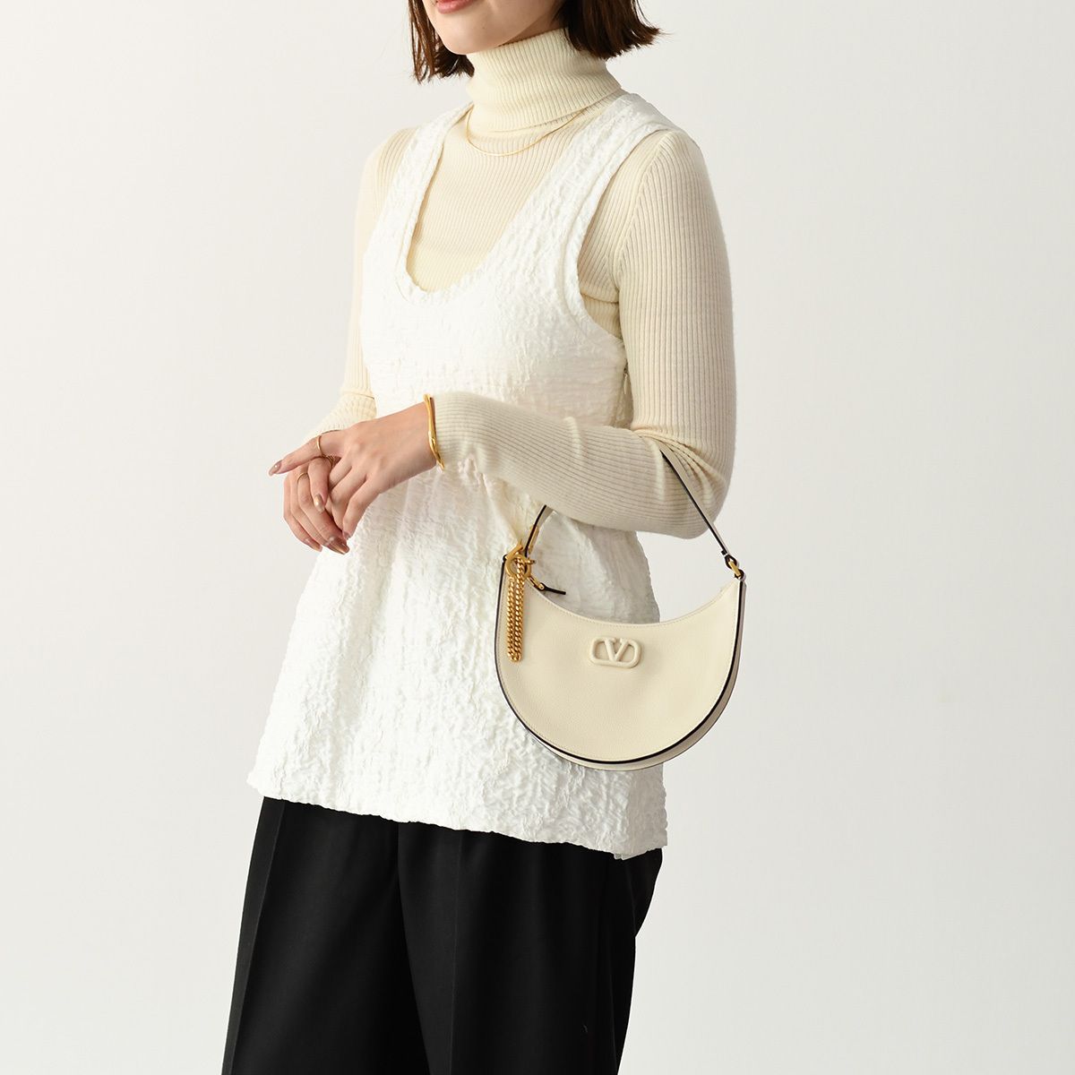 VALENTINO ヴァレンティノ バレンチノ バッグ ショルダーバッグ