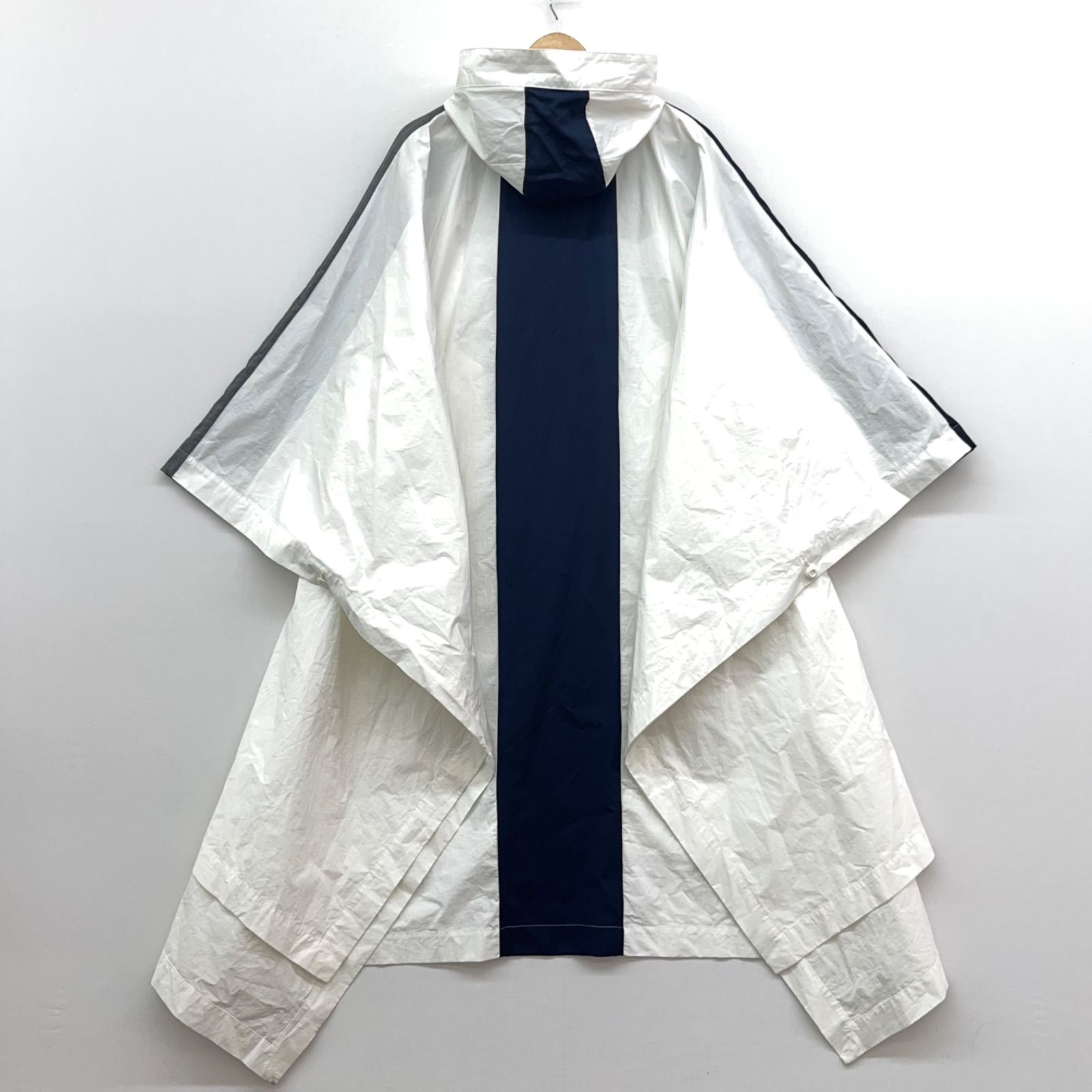 my beautiful landlet マイビューティフルランドレットポンチョ my beautiful landlet/ﾏｲﾋﾞｭｰﾃｨﾌﾙﾗﾝﾄﾞﾚｯﾄ/ripstop big poncho