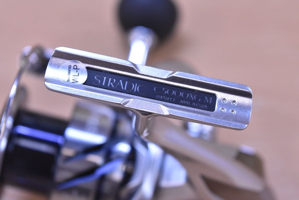 送料込み 超美品 シマノ(SHIMANO) 23 ストラディック 2500S 【公式通販】