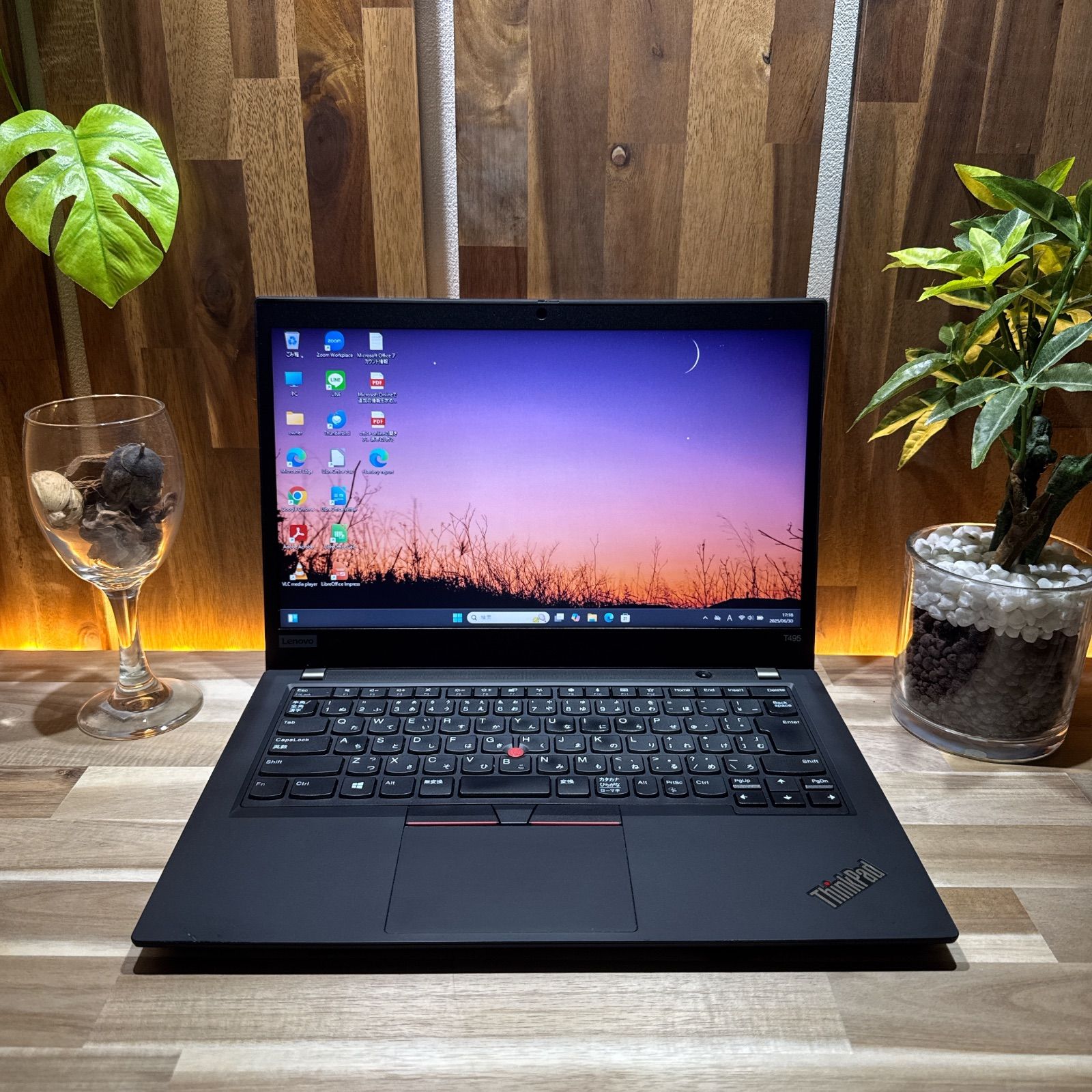 準美品24GB搭載‼️ThinkPad T495☘Ryzen7☘人気ノートパソコン 公式ショップ限定価格❣️/ 準美品《メモリ24GB搭載》ハイ