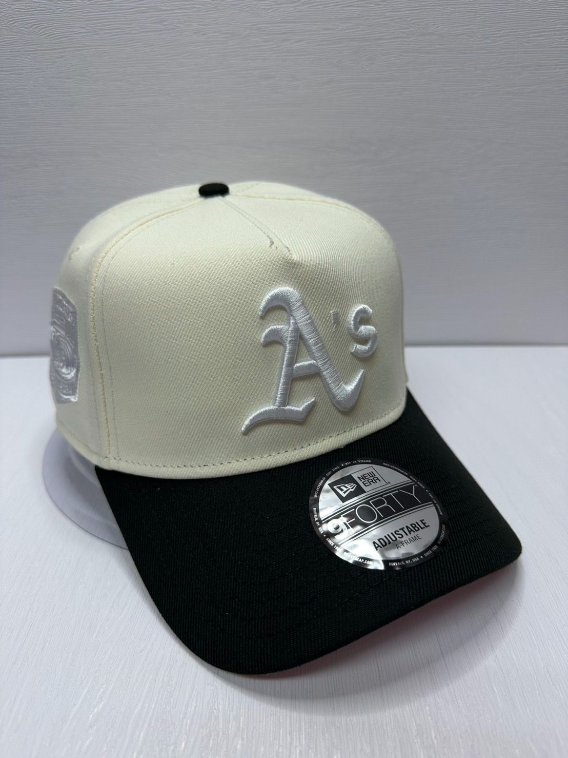 Newera オークランドアスレチックス オークランドコロシアム
