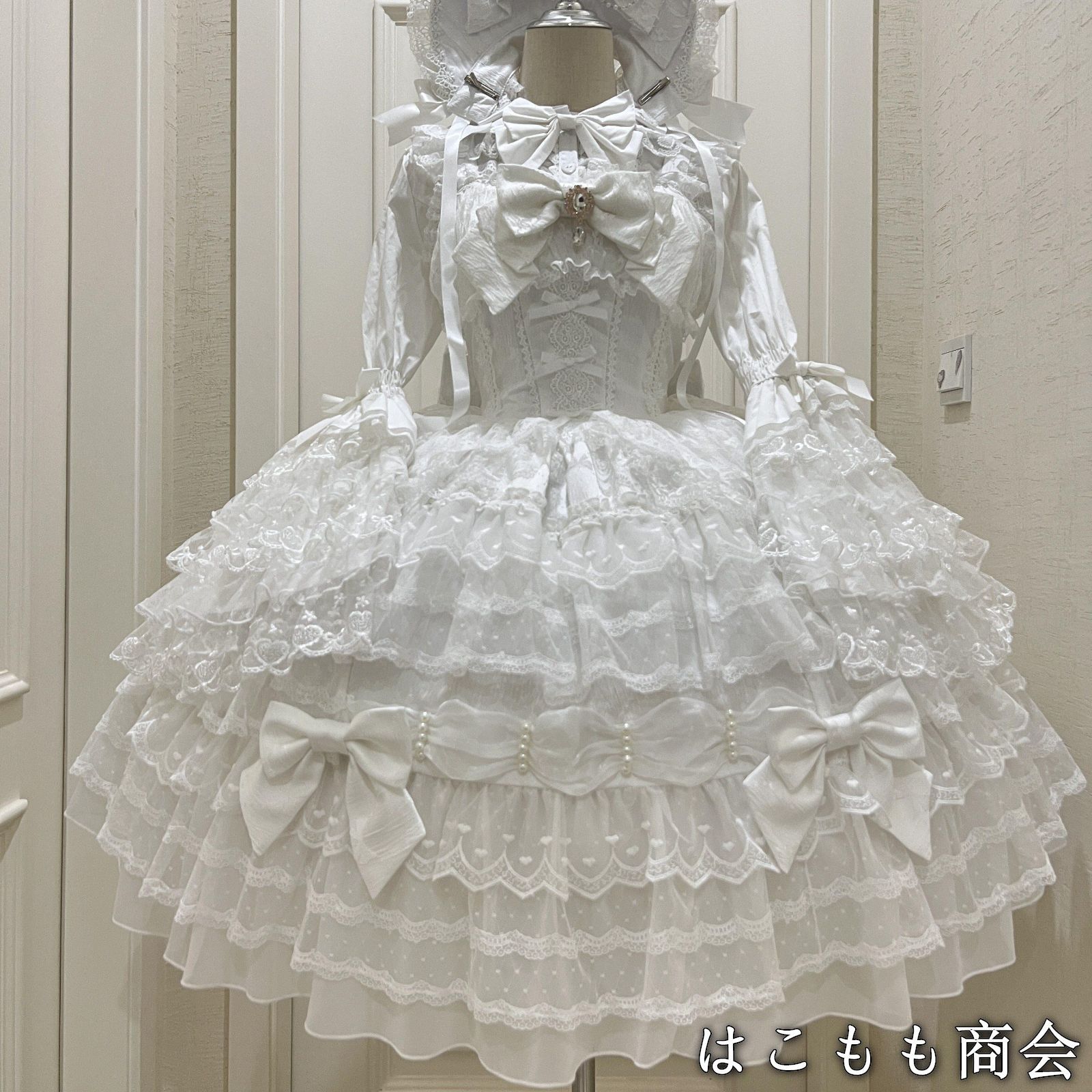 ロリータドレス