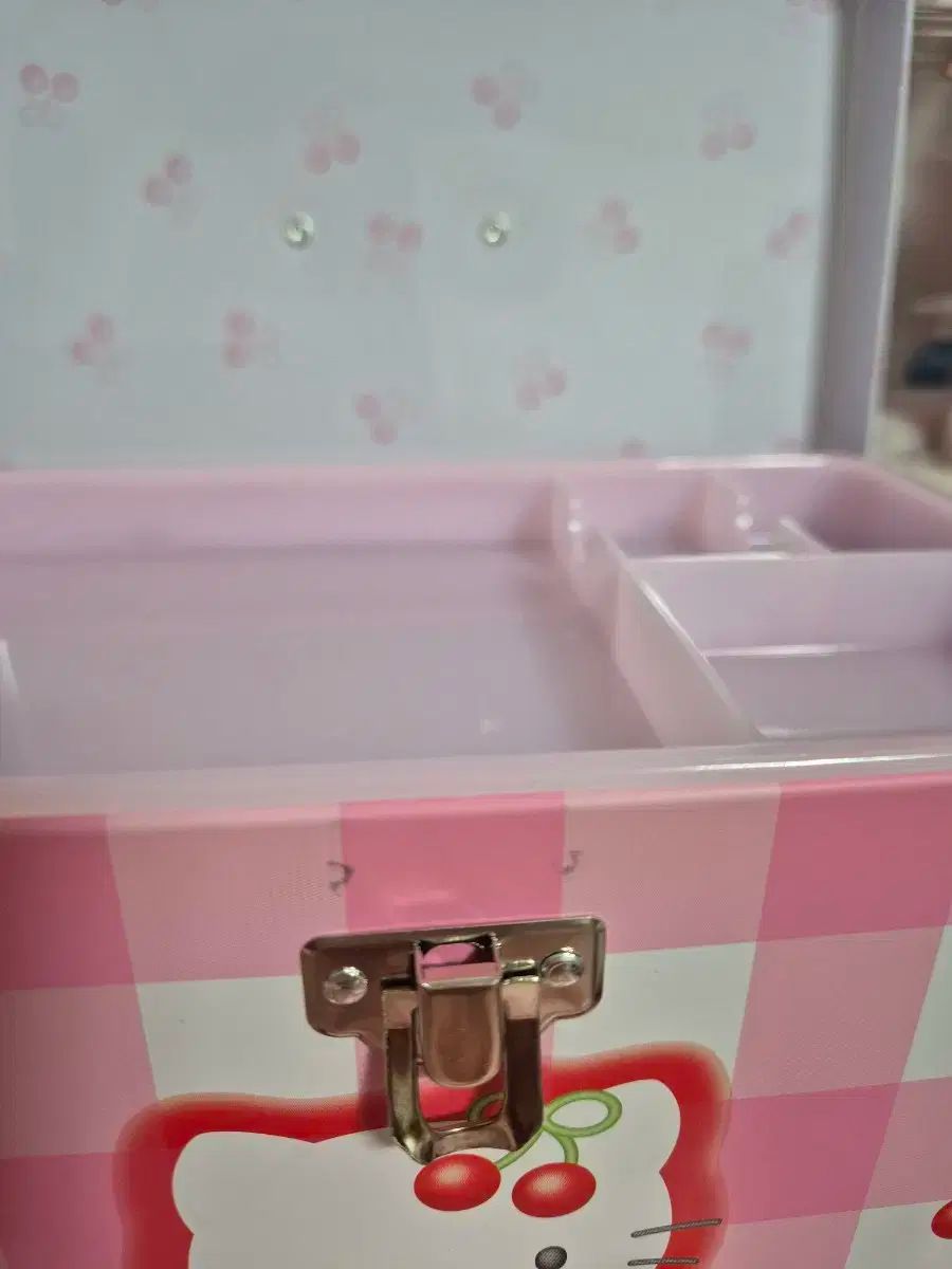 レトロ チェリーキティ