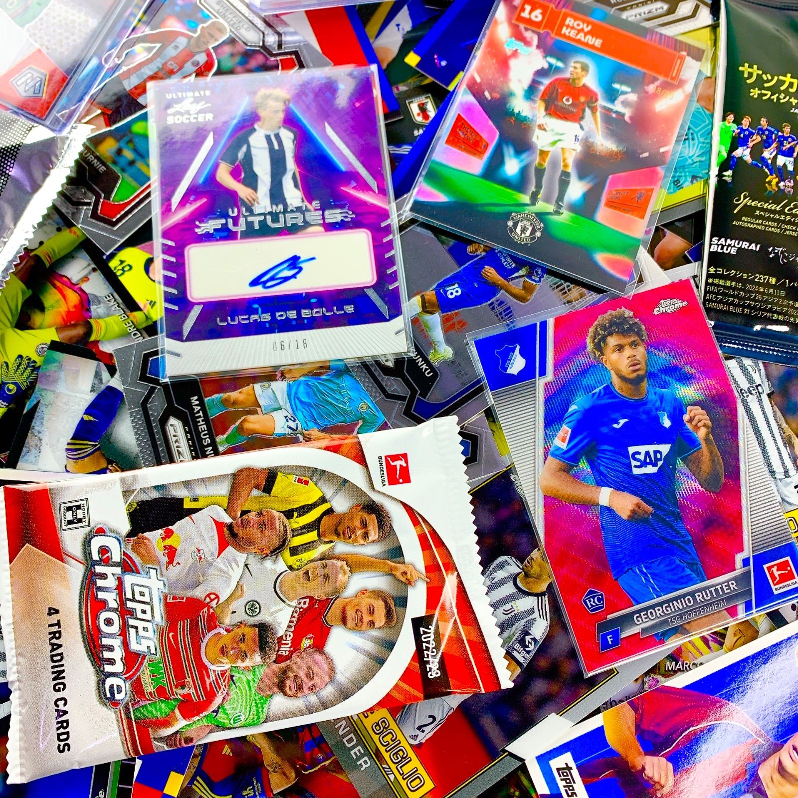 ☆早い者勝ち☆1箱3万円以上の価値☆サッカーBOX☆数量限定