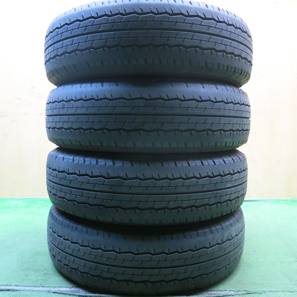 4本価格！22年☆195/80R15 107/105N ダンロップ SP175N タイヤ