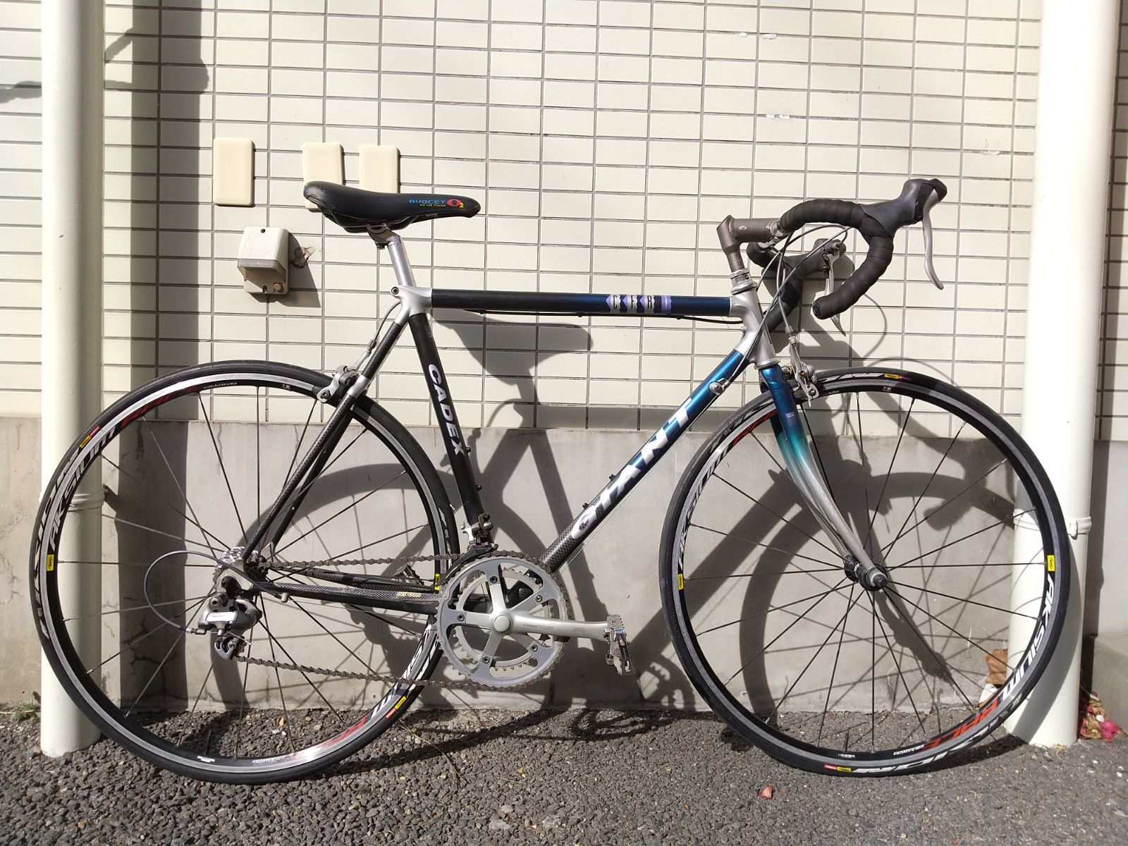 ジャイアント CADEX CFR1 カーボンロード(アルミラグ) 2x8s＜リユース