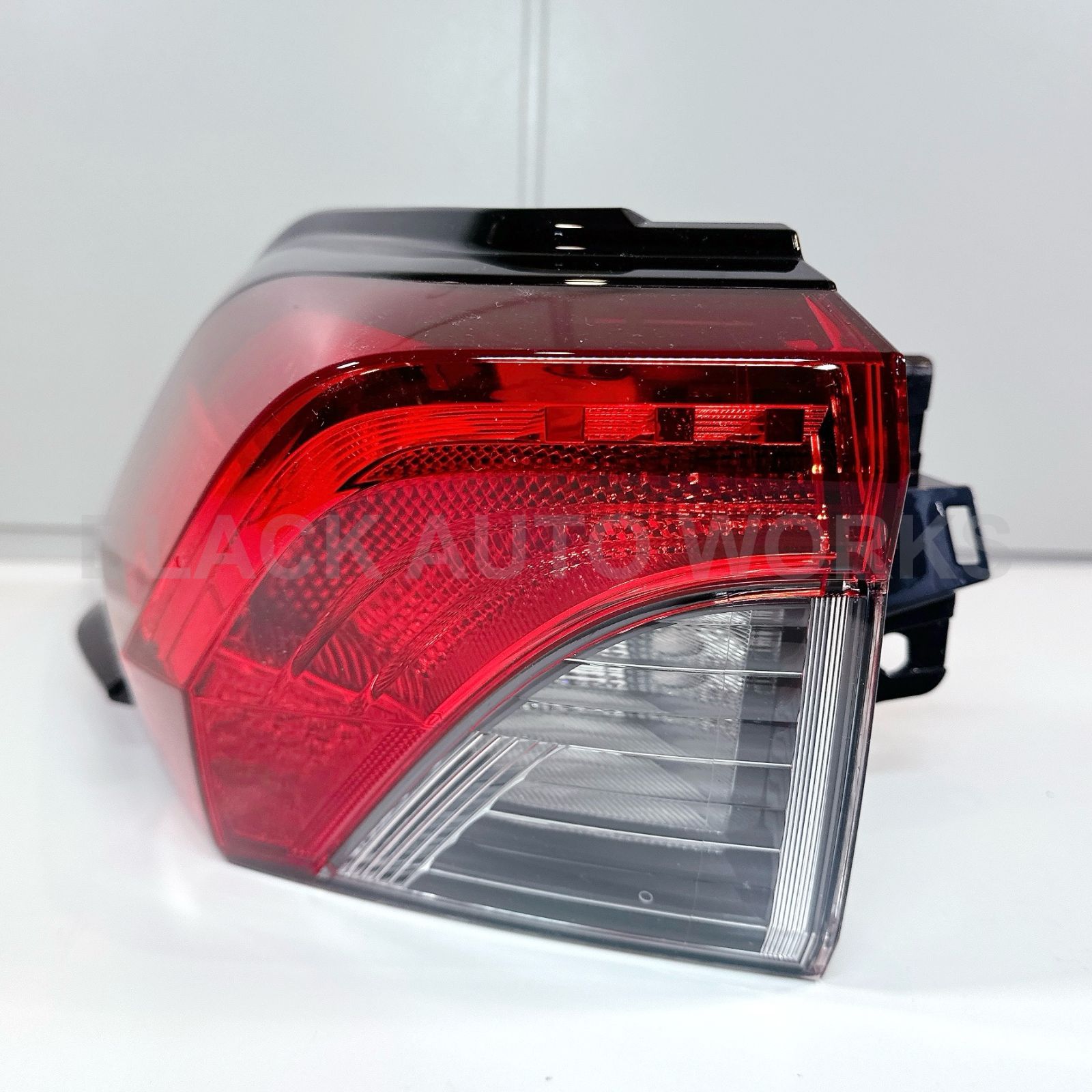 USトヨタ純正 RAV4 XA50系 US仕様 テールランプ USテールライト