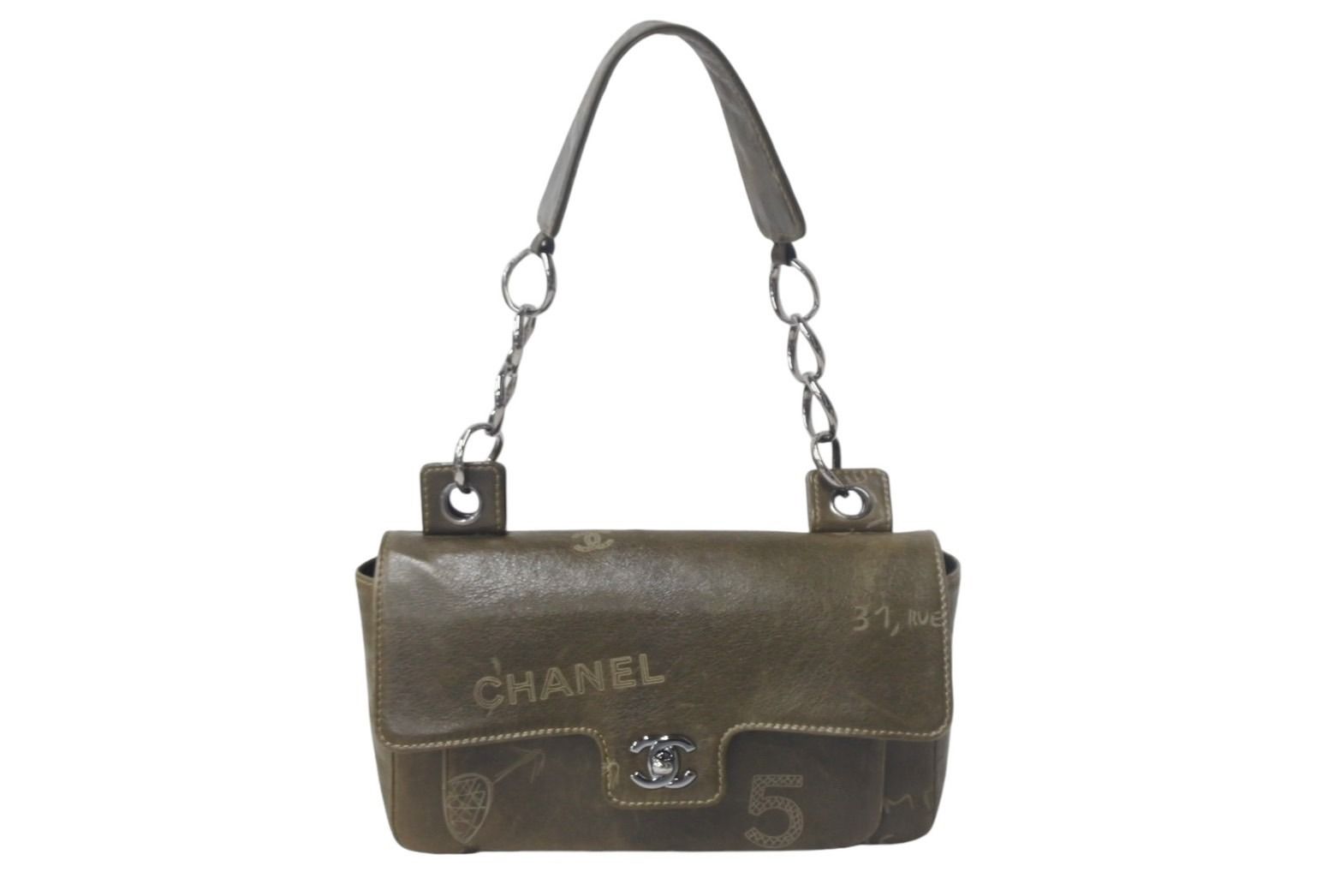CHANEL ショルダーバッグ CHANEL シャネル チェーンショルダーバッグ アイコンモチーフ
