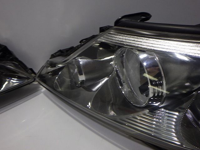 50エスティマ ヘッドライト 左右 HID ACR GSR50 55 28-217 70 中期 コーティング 比較的 250922049