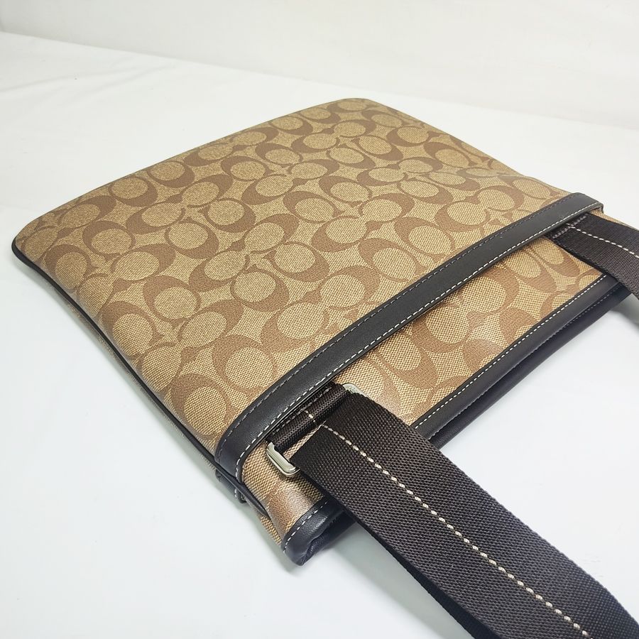 【未使用級】コーチ COACH ショルダーバッグ PVC シグネチャー 斜め掛け 併売商品※◇未使用保管品◇COACH【コーチ】シグネチャー斜め掛け