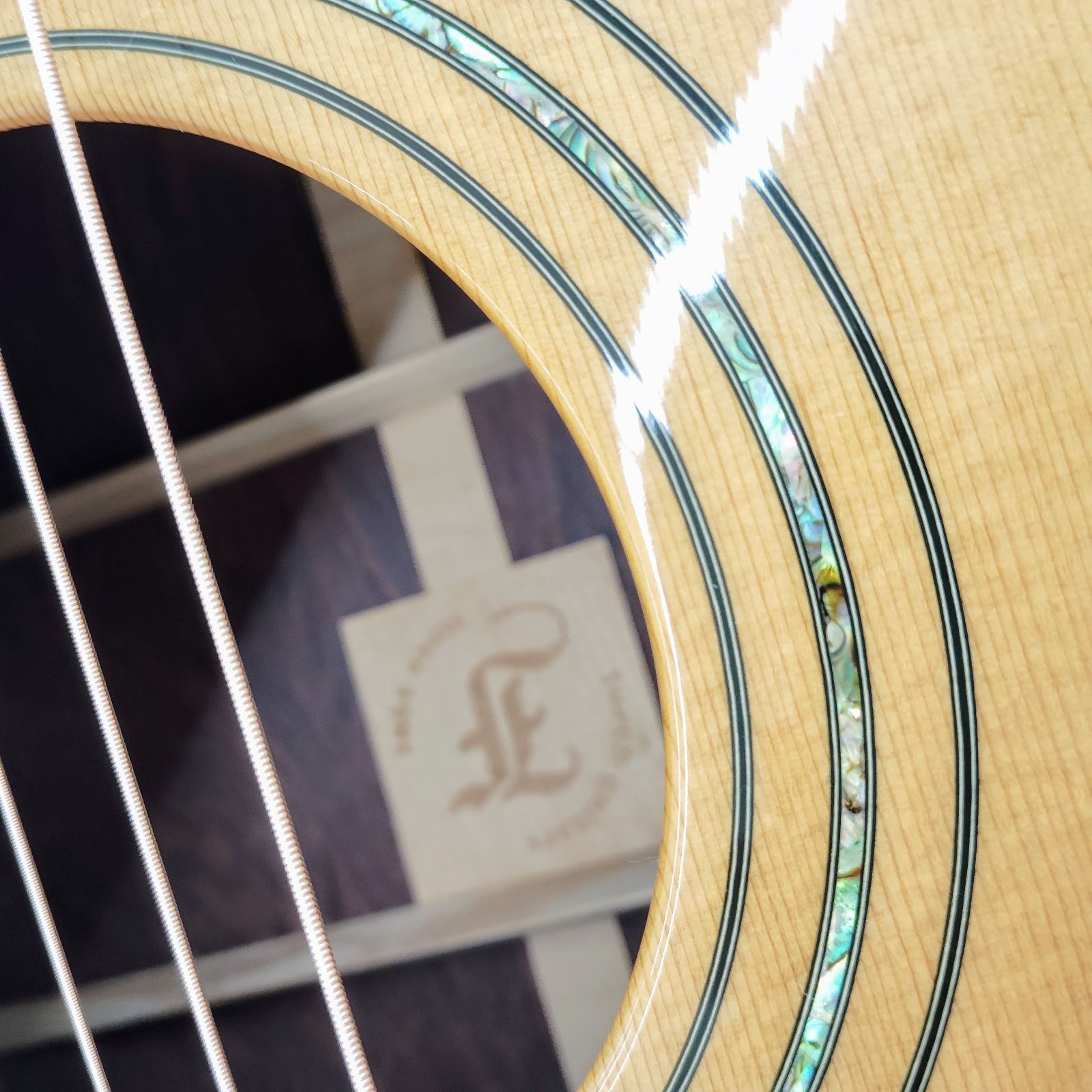 純正ケース付き