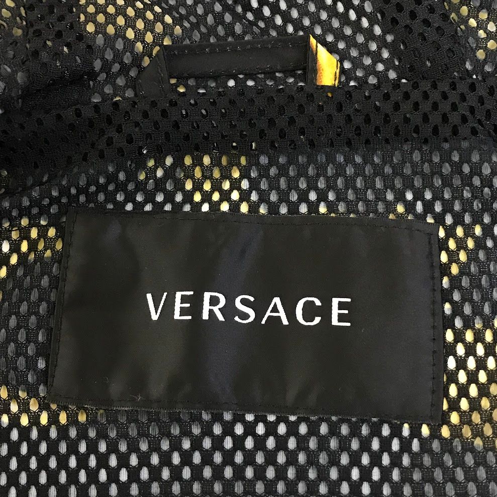 ヴェルサーチ 総柄 バロック柄 ナイロンジャケット 46サイズ 黒