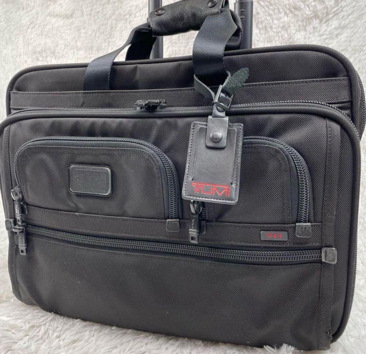 TUMI・トゥミ 26127DH ALPHA デラックス　エクスパンダブル TUMI・トゥミ 26127DH ALPHA デラックスエクスパンダブル