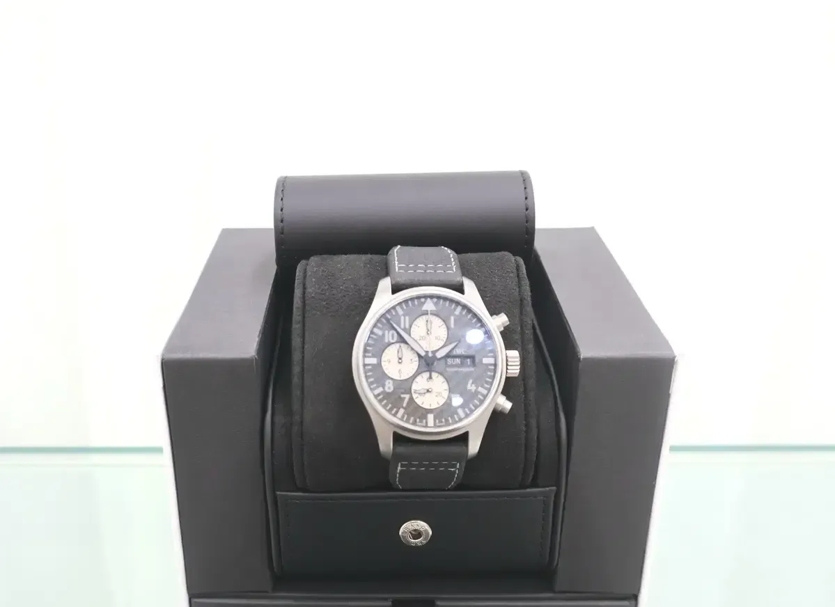 George Russell 直筆サイン入りグローブ IWC ノベルティ F-1 2025年