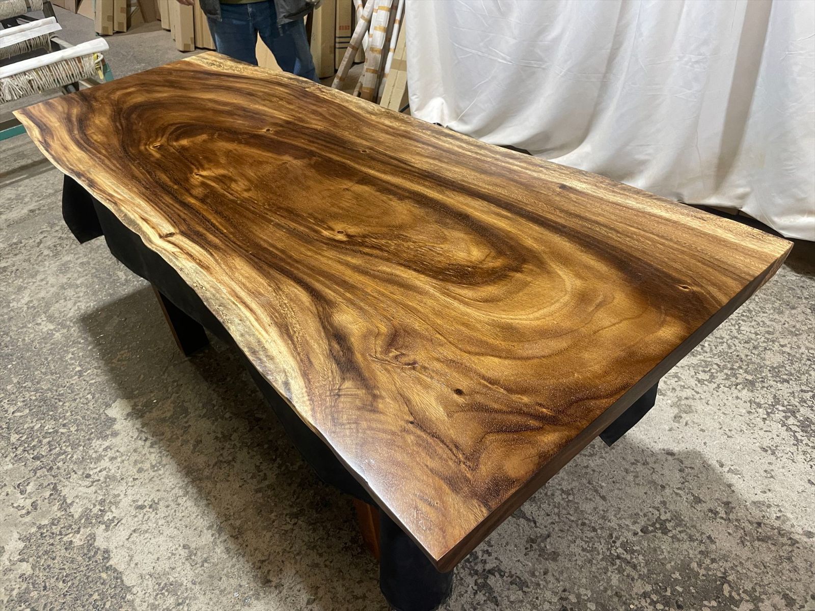 モンキーポッド4158 一枚板無垢 乾燥材 1880x690-570x37mm