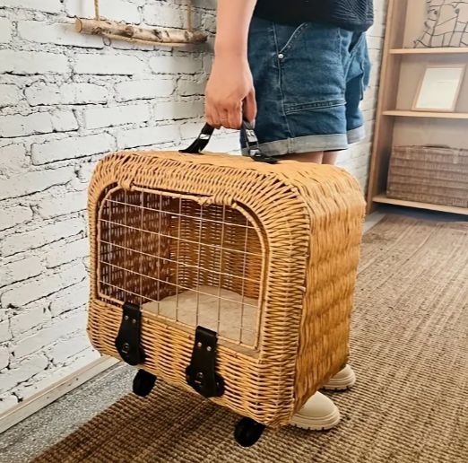 1pc ラタン製ペットキャリー キャスター付き ステンレススチールフレーム ポータブル織り猫と犬の旅行トロリー アウトドアピクニックバスケット