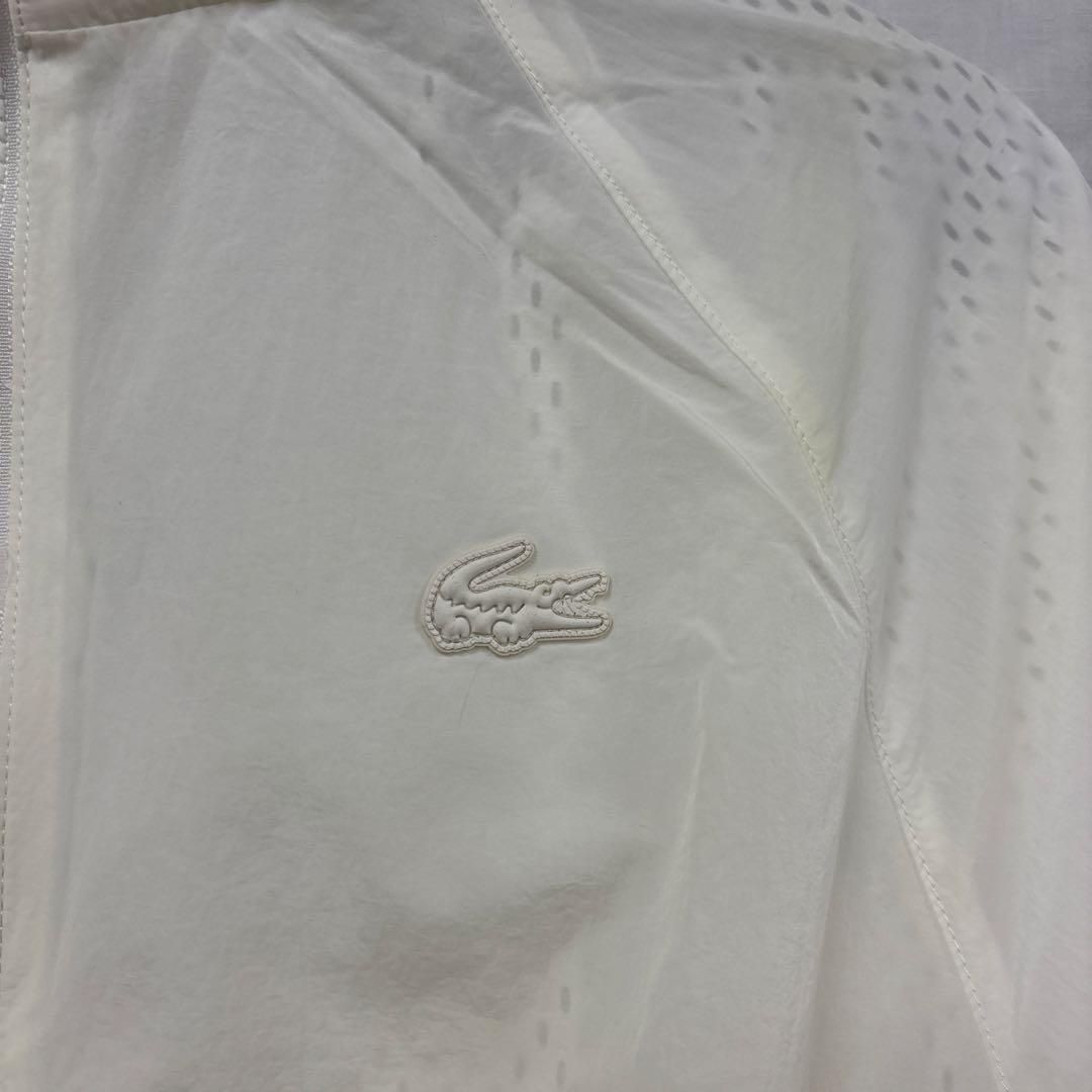 ショートフーディーナイロンジャケット