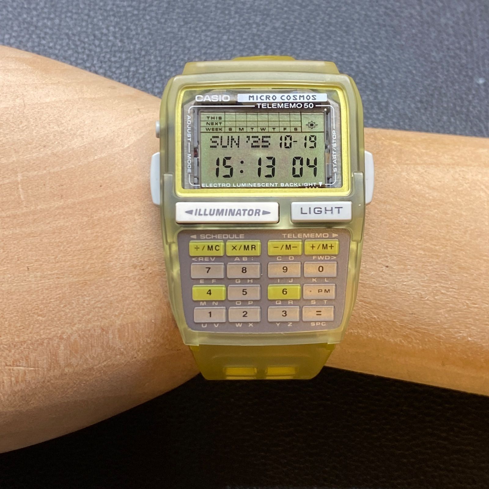 レア 希少 CASIO カシオ DBC-63 データバンク デジタル スケルトン