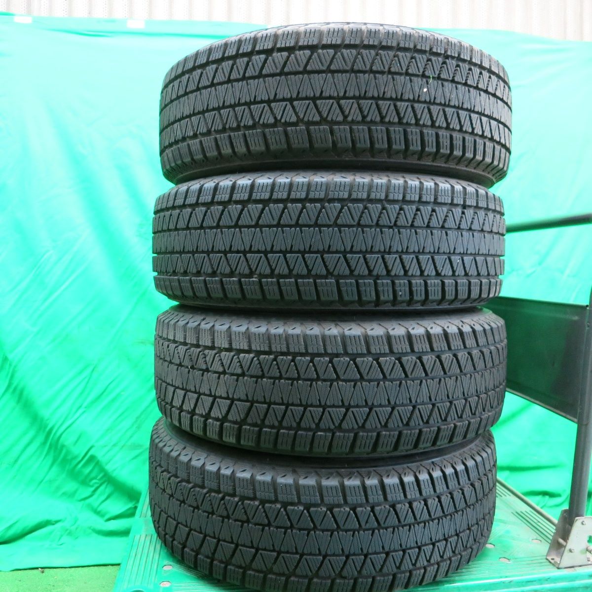 溝有 ブリヂストン ブリザックDM-V3 225/65R17 ホンダ純正ホイール
