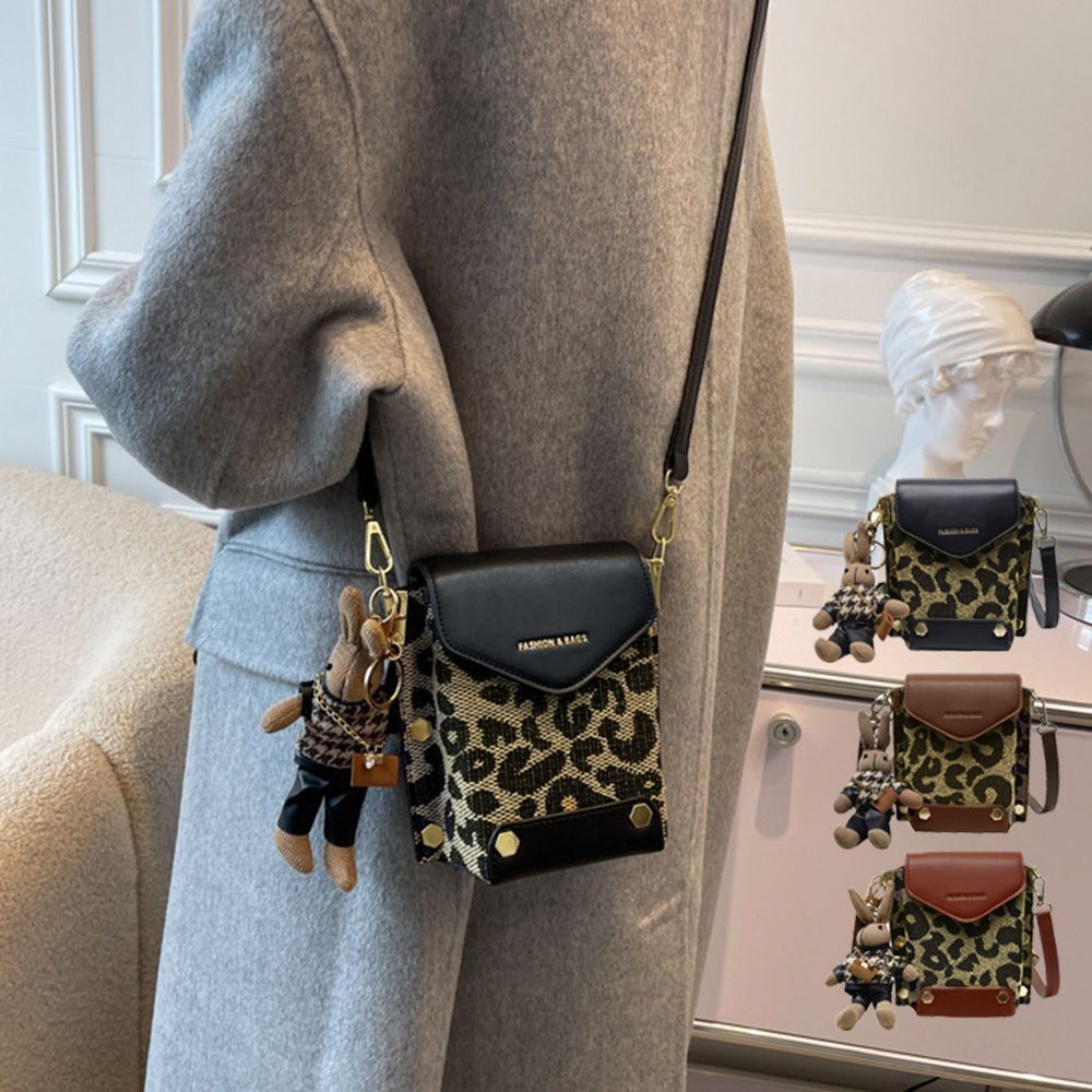 ETRO ヒョウ柄 ミニショルダーバッグ ブラック ラインストーン スマホショルダー ミニショルダー レオパード